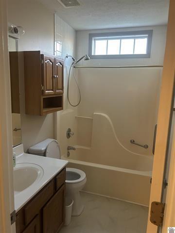 903 Sivley Road Property Photo 15