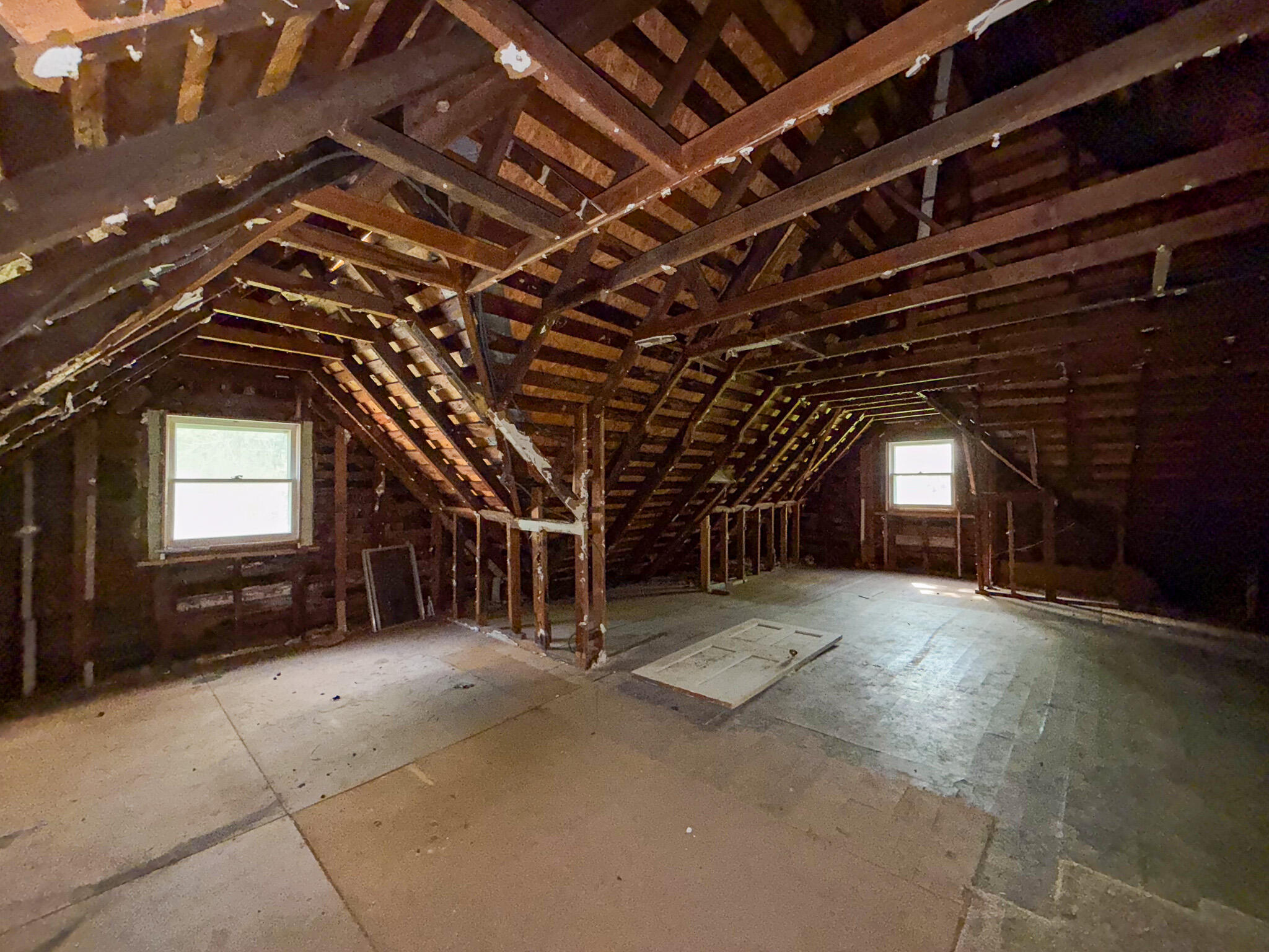 4734 Hendron Road Property Photo 15