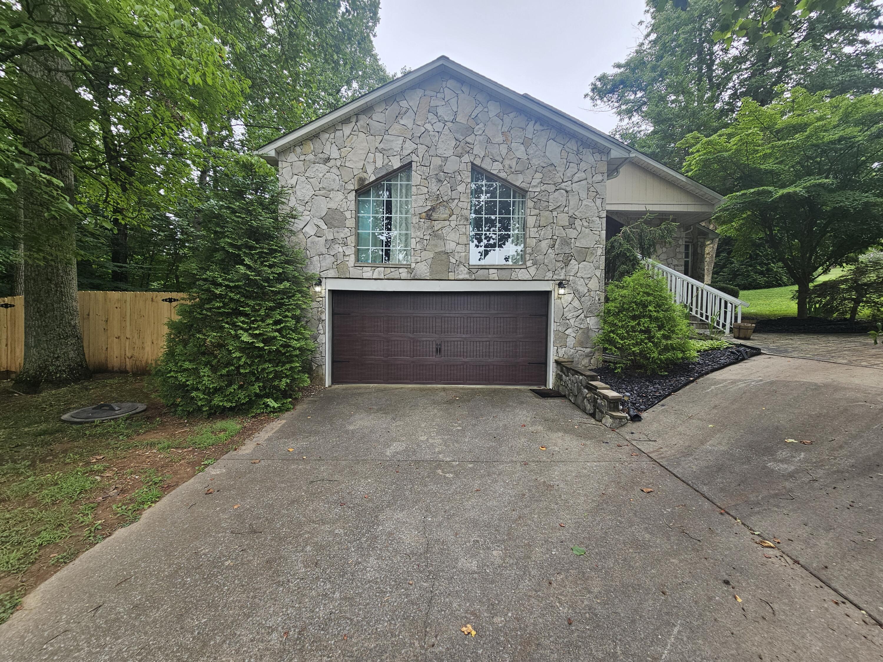 101 Cory Lane Property Photo 1