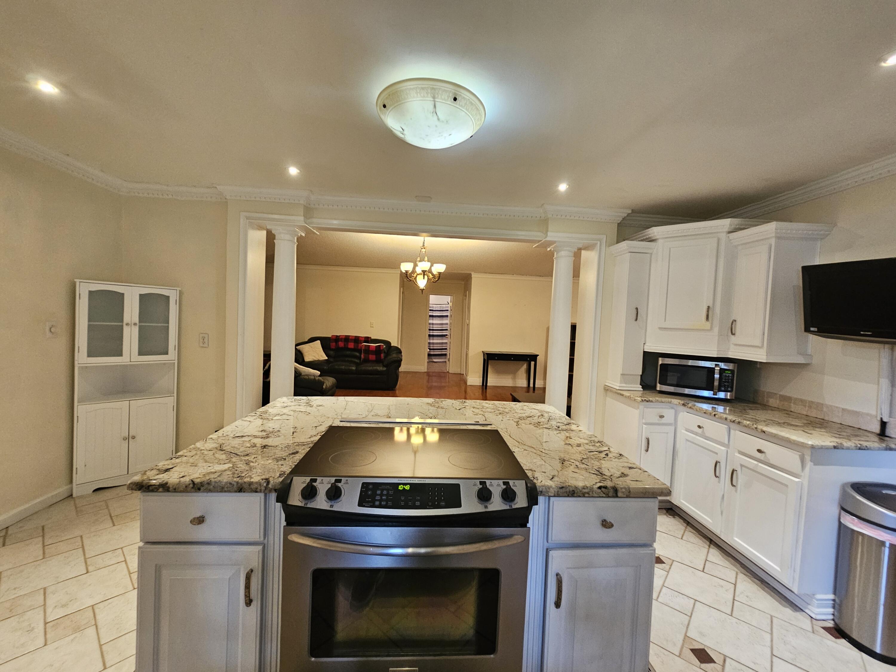 101 Cory Lane Property Photo 11