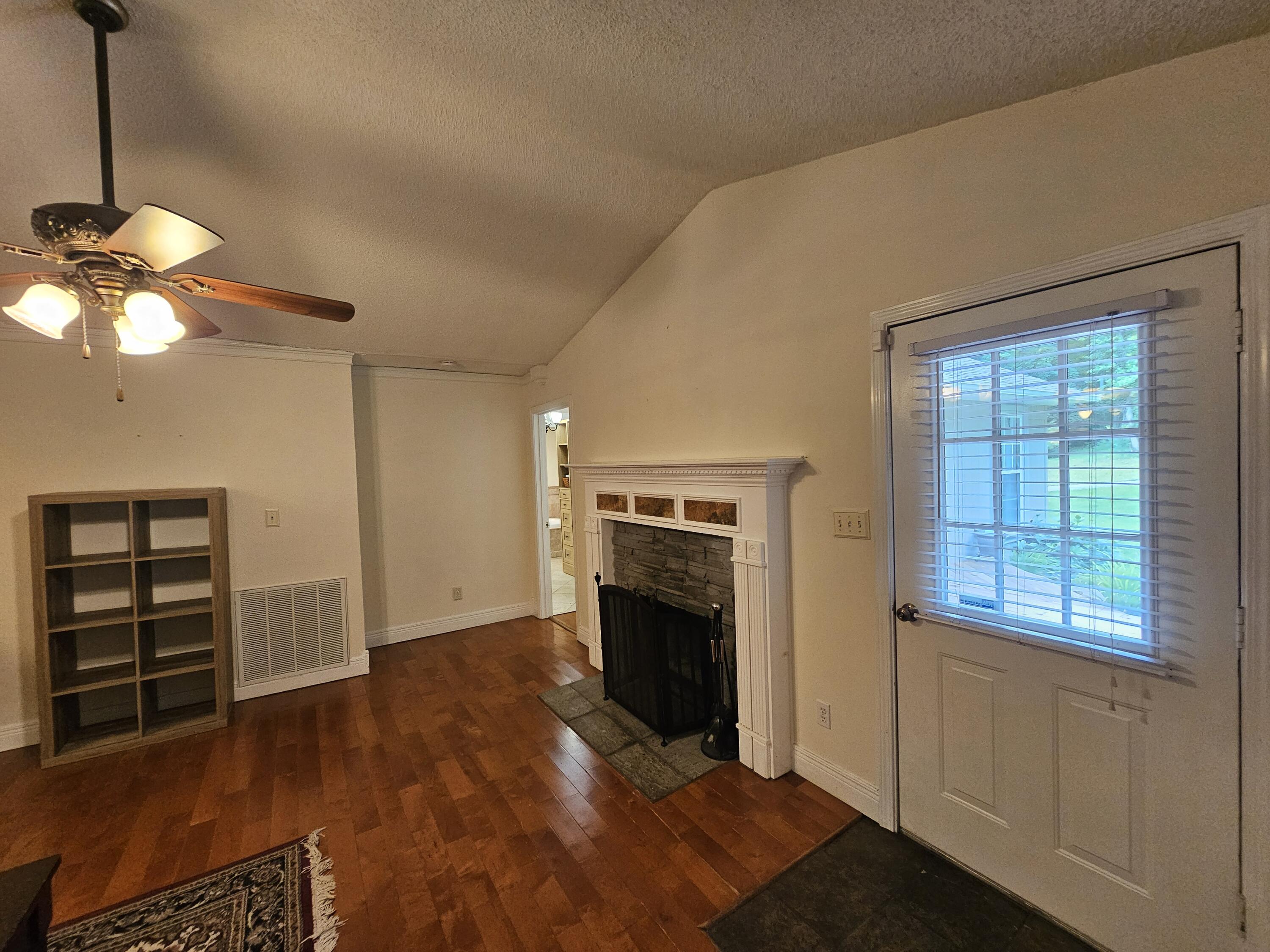 101 Cory Lane Property Photo 15
