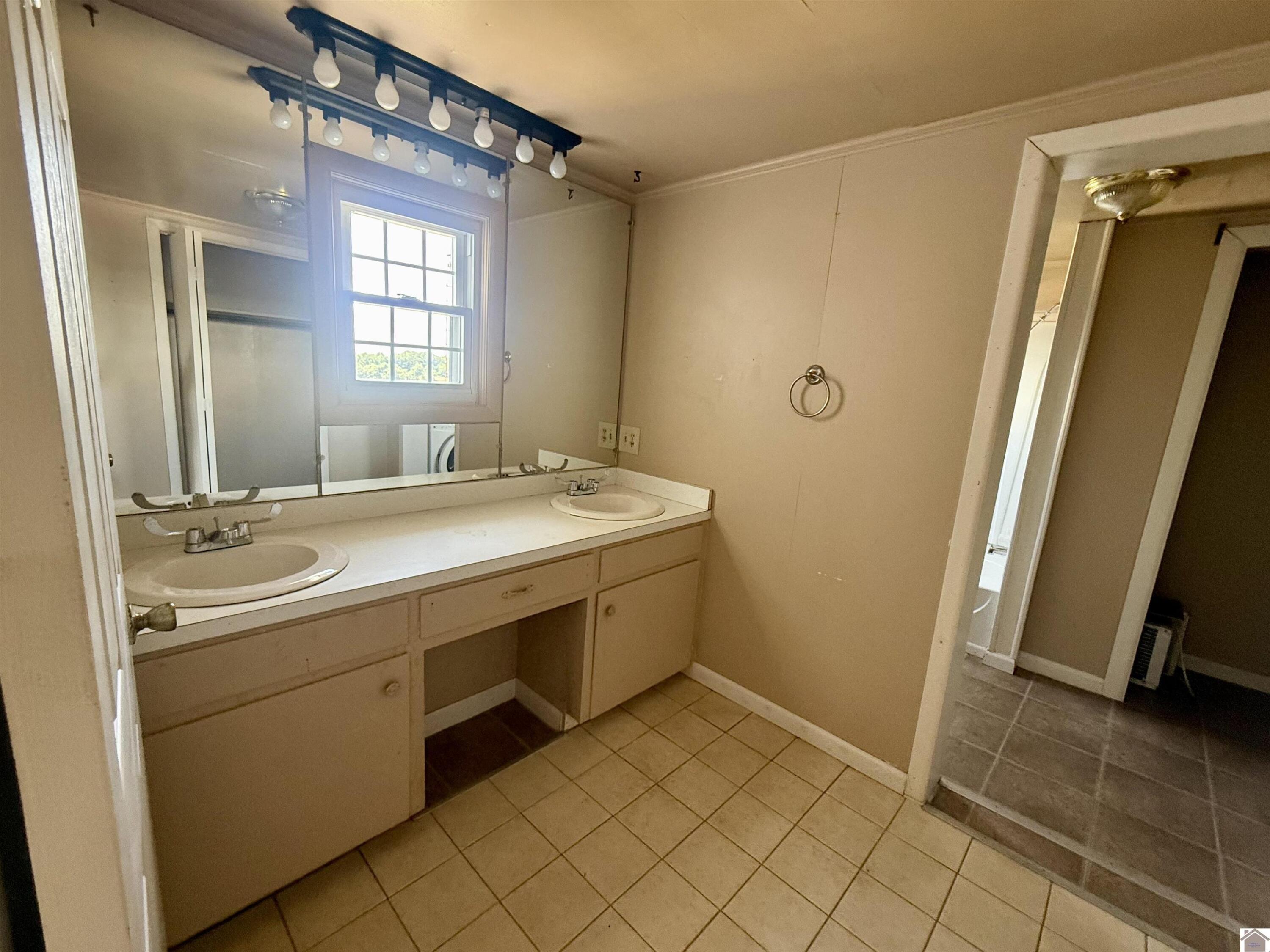 42 Meadowlark Lane Property Photo 11