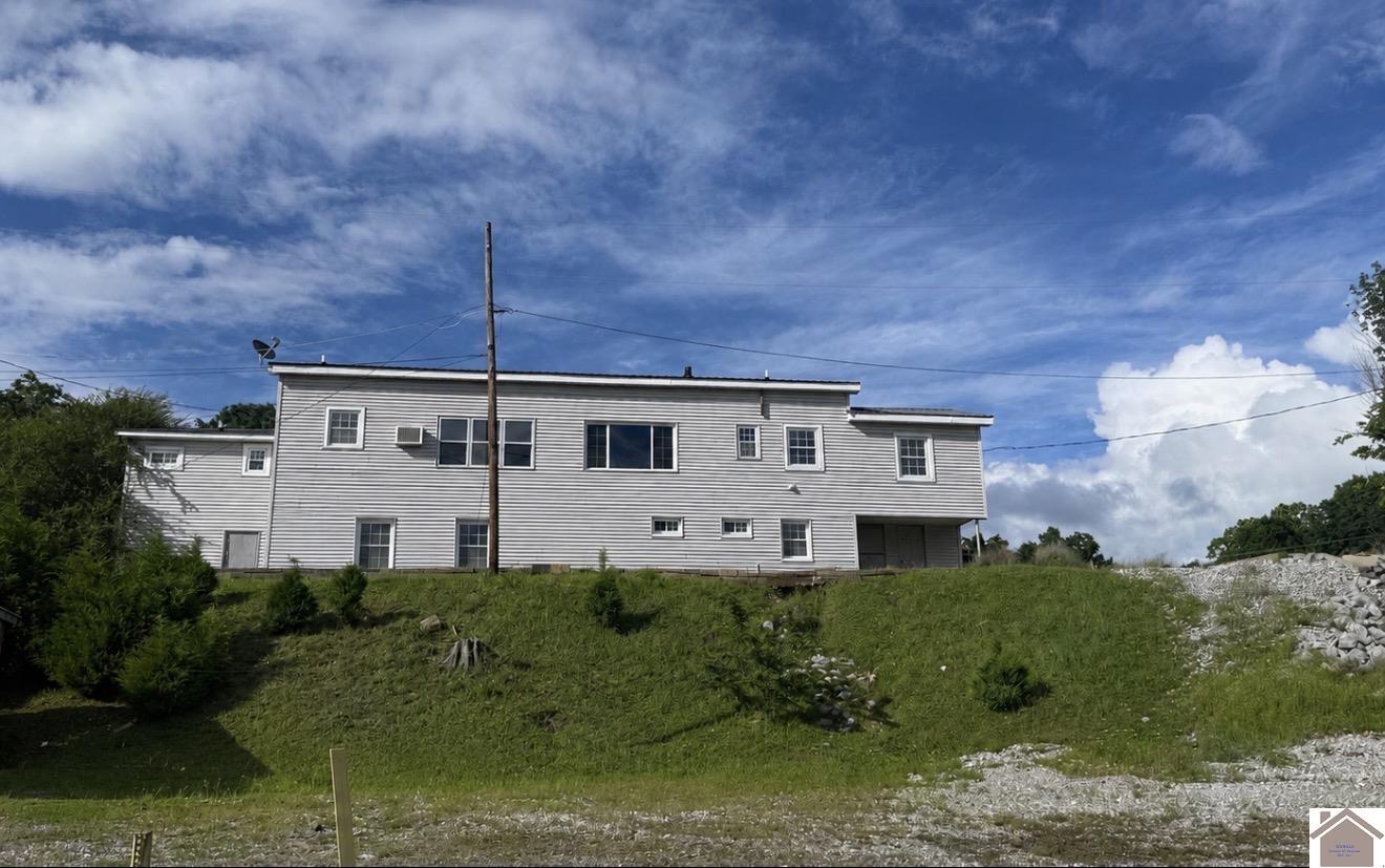 42 Meadowlark Lane Property Photo 14