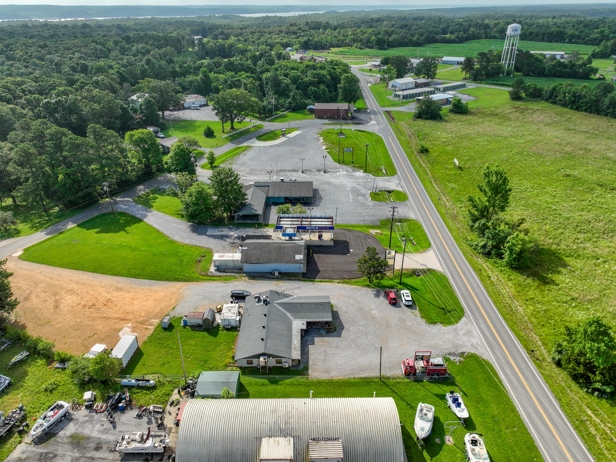 15649 E Us Highway 68 Property Photo 3