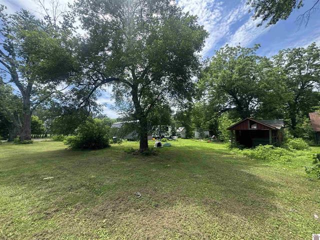 414 E State Hwy 1748 Property Photo 5