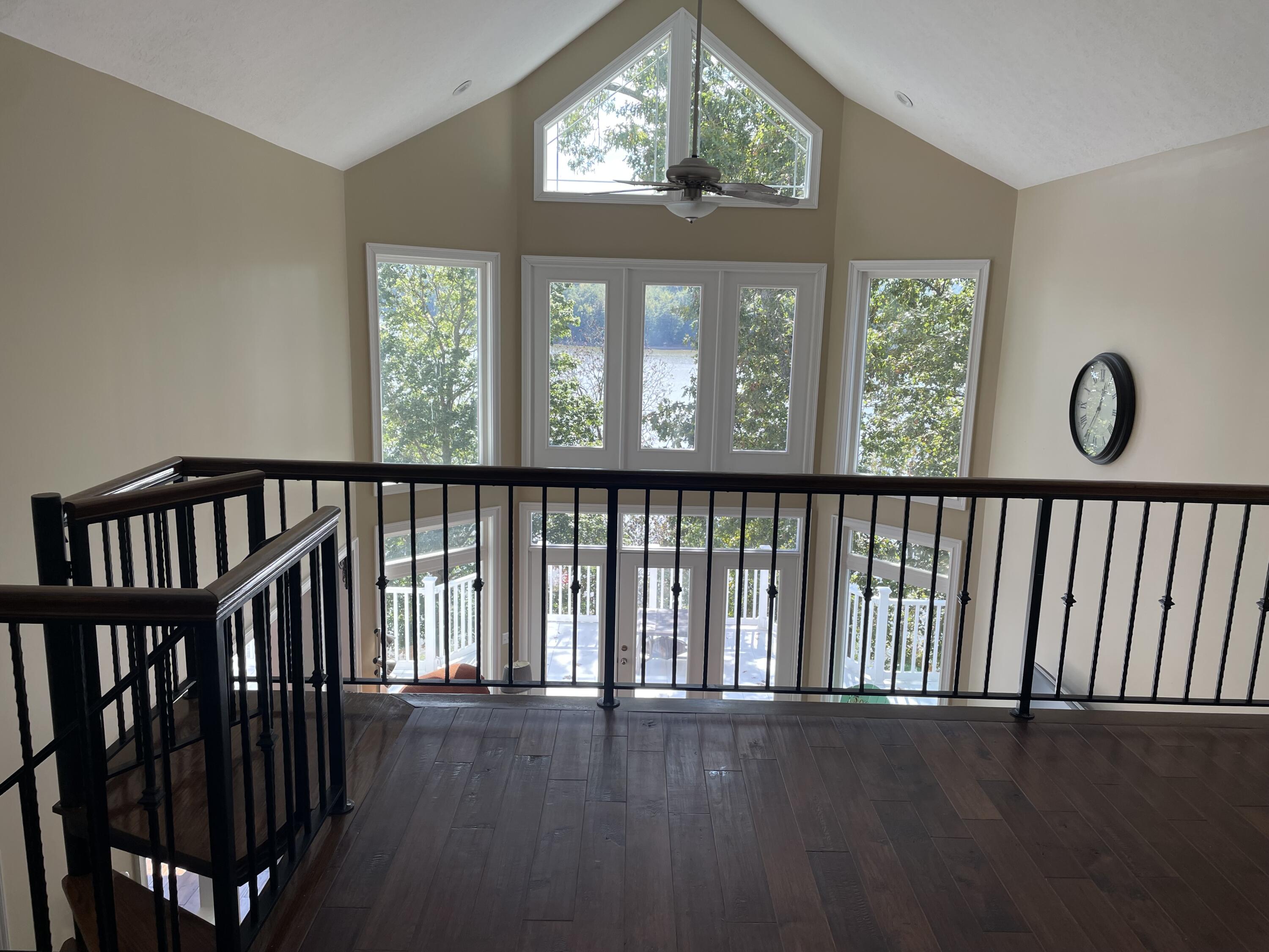 582 Riverview Trail Property Photo 5