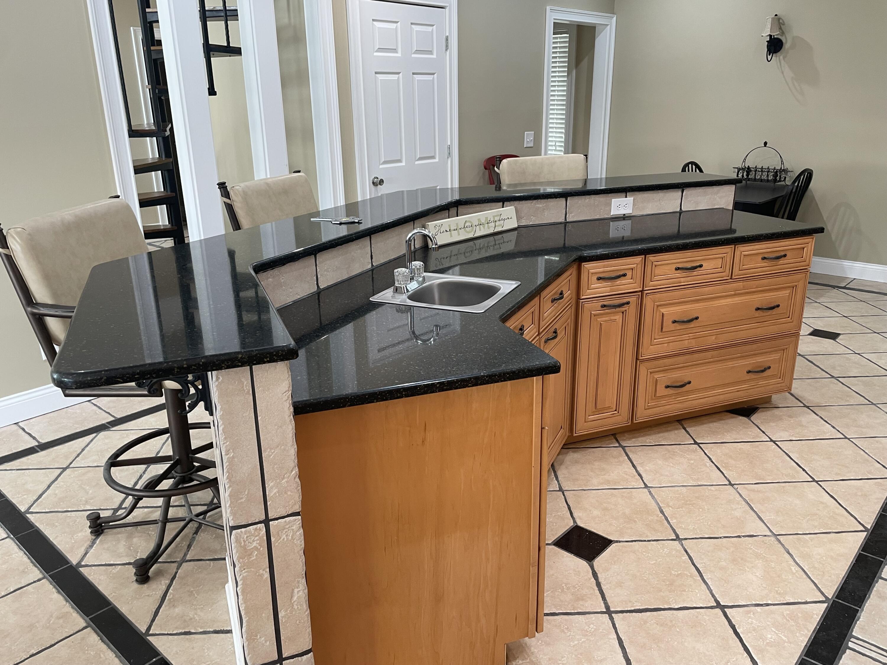 582 Riverview Trail Property Photo 8