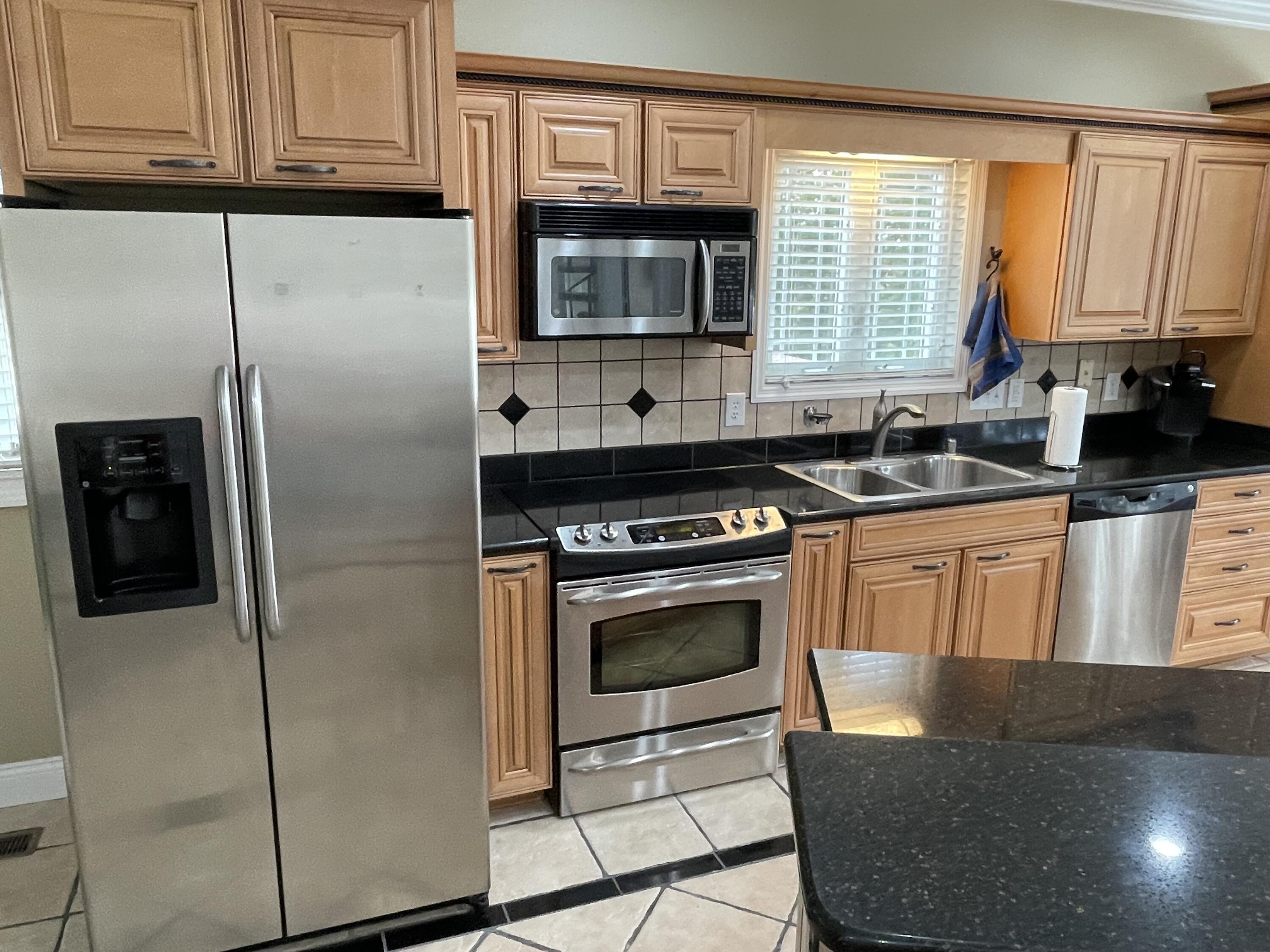 582 Riverview Trail Property Photo 10