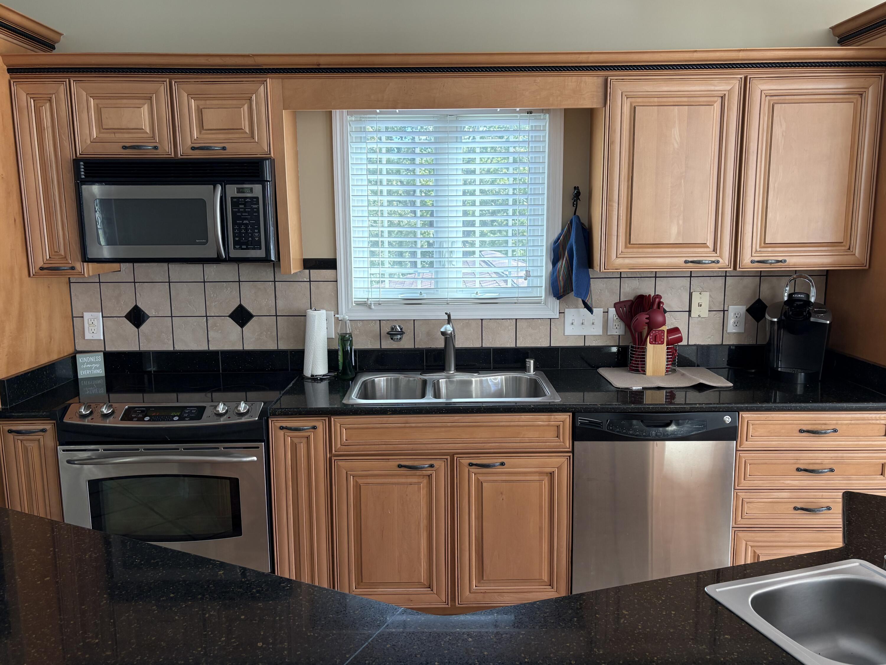 582 Riverview Trail Property Photo 47