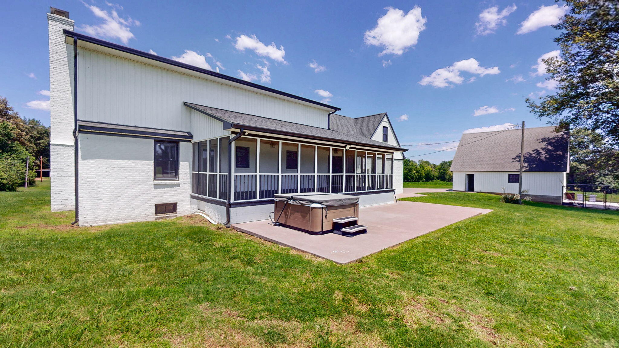 665 State Route 2422 Property Photo 7
