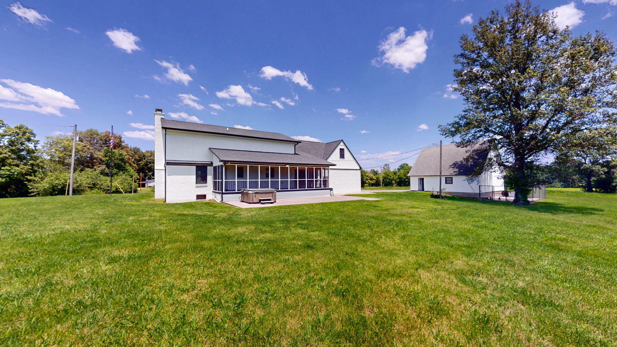 665 State Route 2422 Property Photo 8
