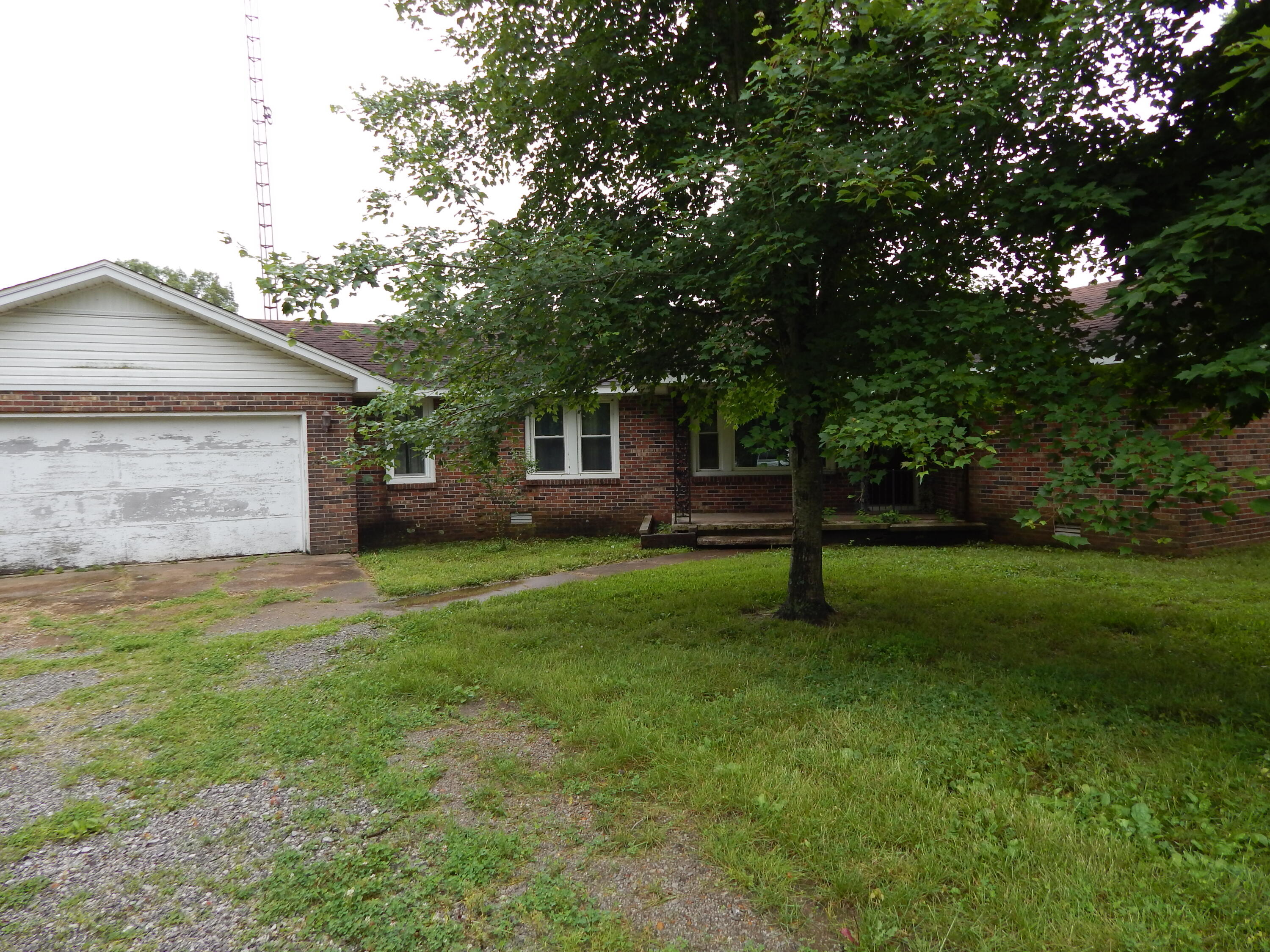 2216 Dyke Road Property Photo 7