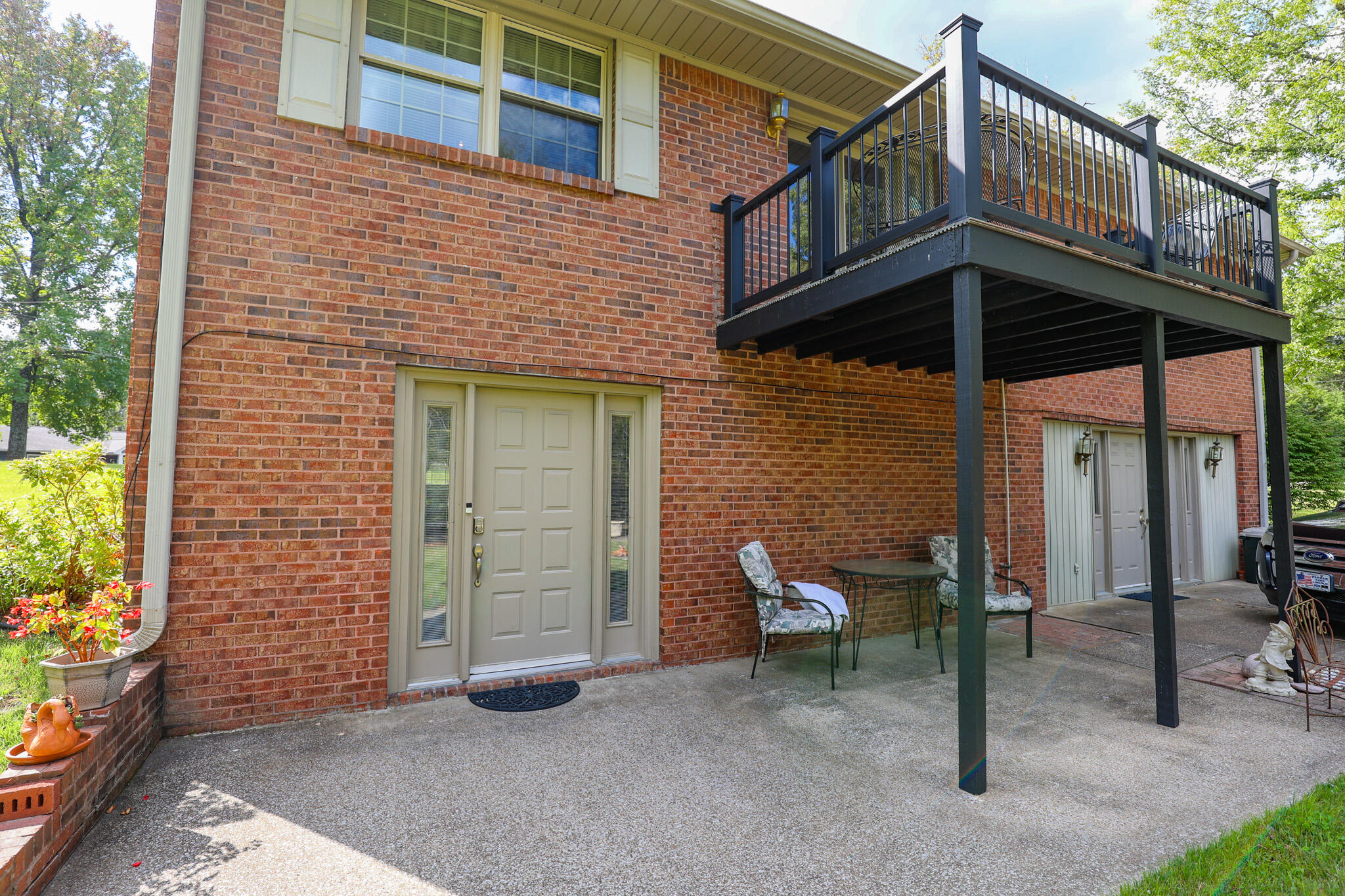 98 Gordon Road Property Photo 9