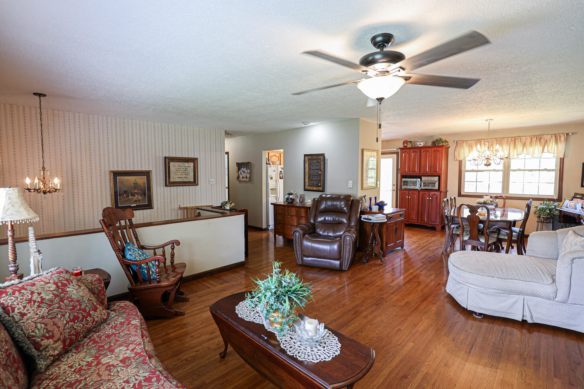 98 Gordon Road Property Photo 18