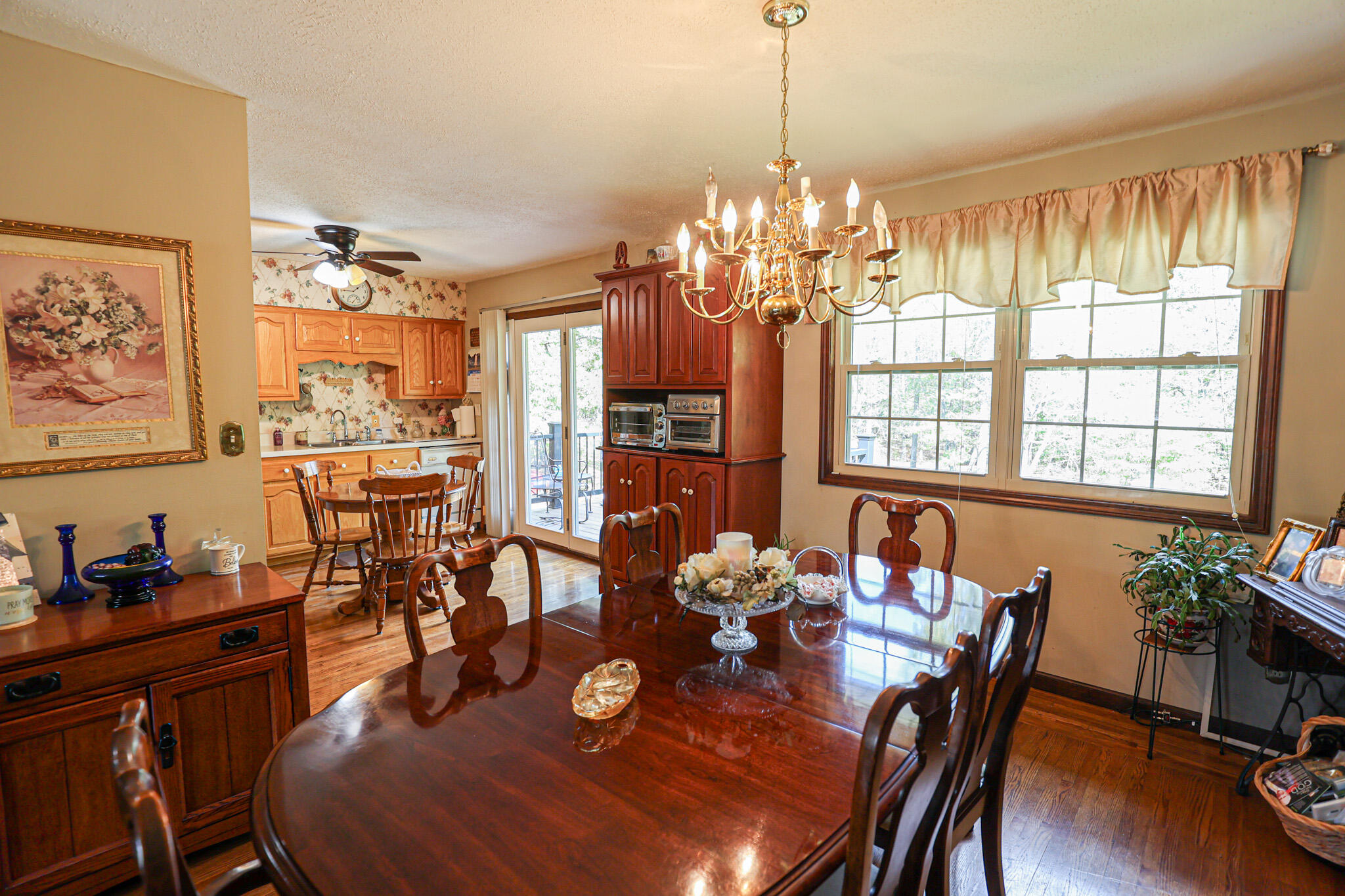 98 Gordon Road Property Photo 21