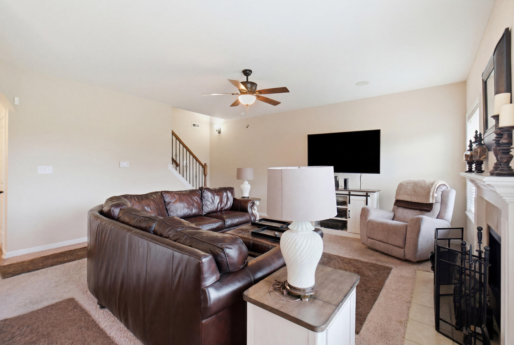 2316 Walcot Way Property Photo 11