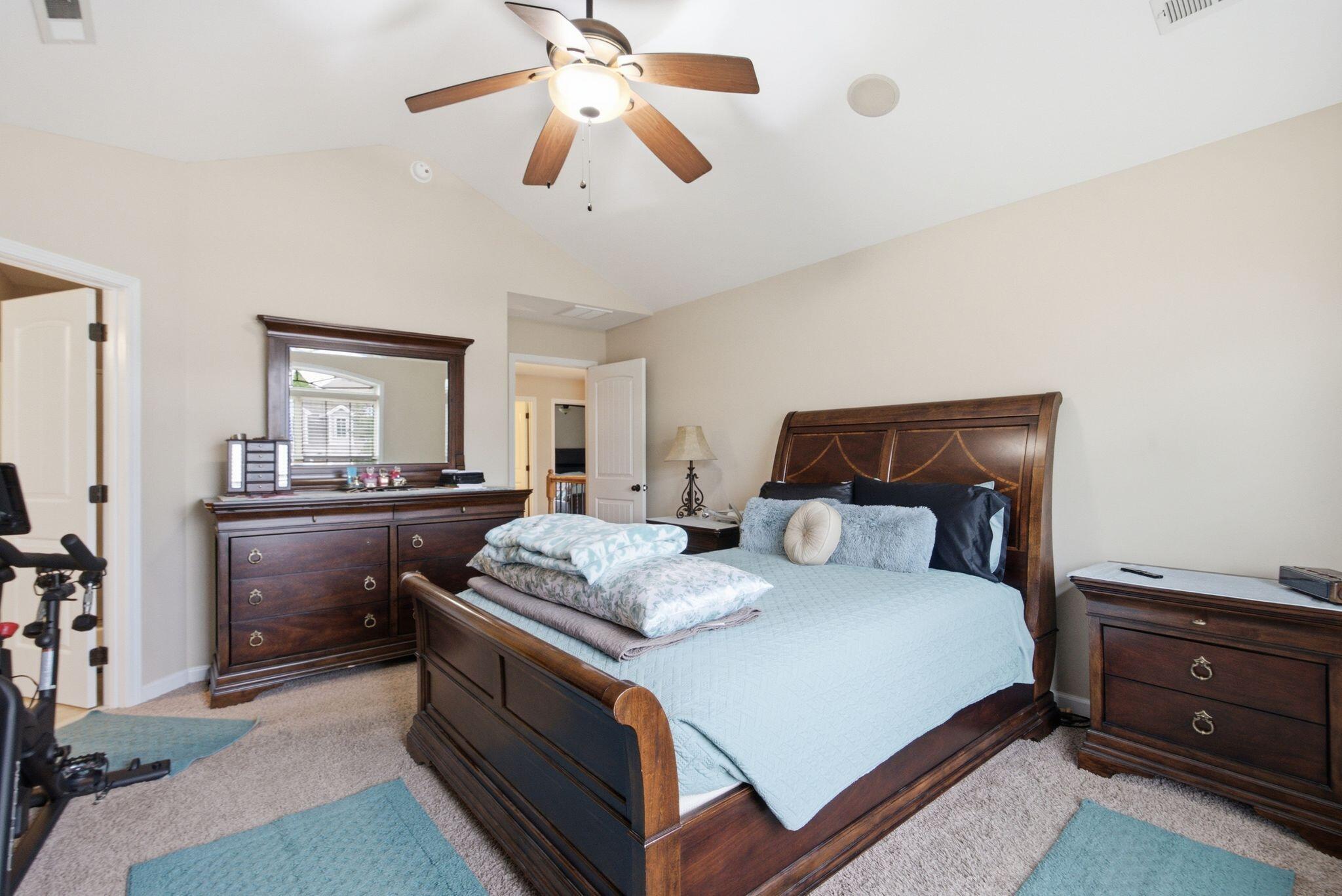 2316 Walcot Way Property Photo 20