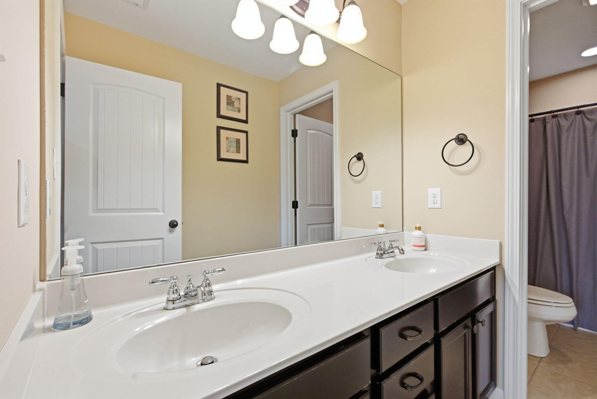 2316 Walcot Way Property Photo 26