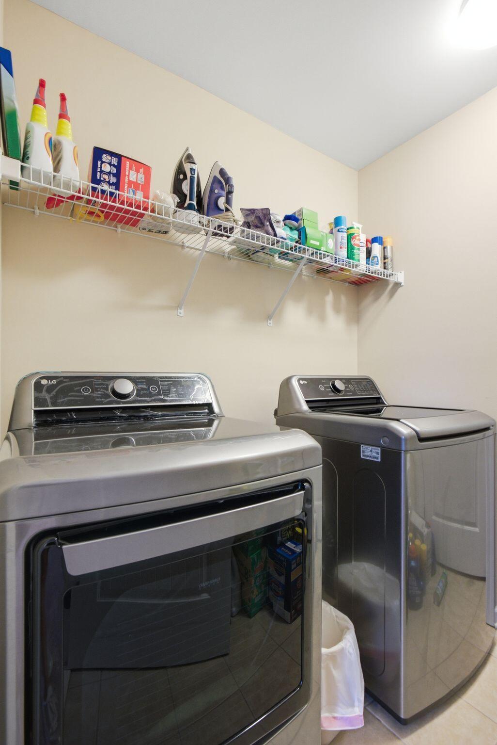 2316 Walcot Way Property Photo 31