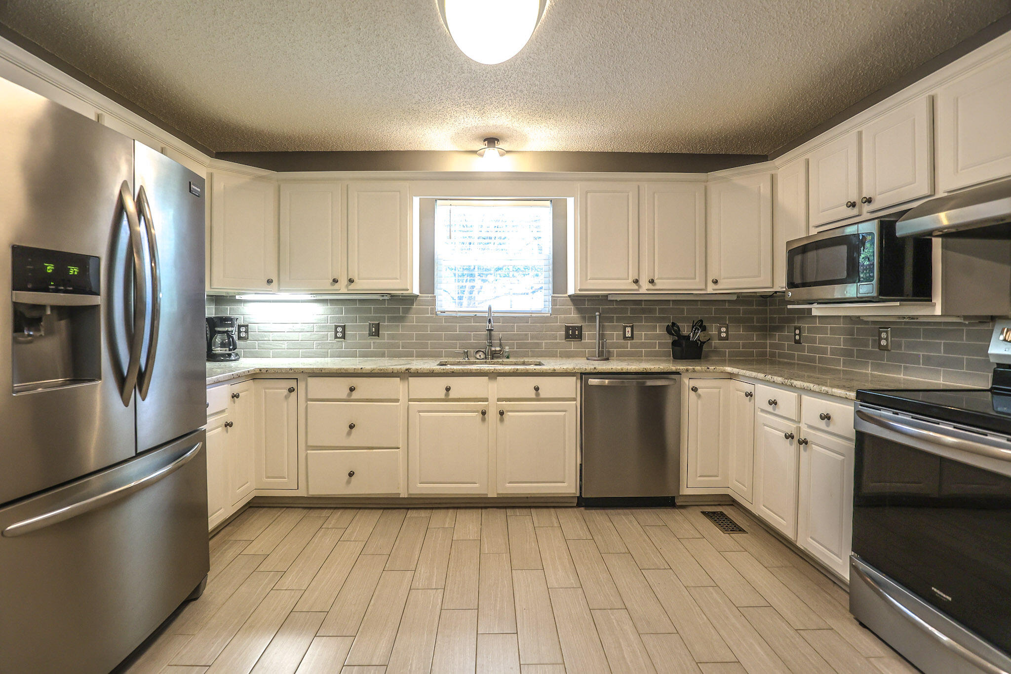 139 Sir Rogers Drive Property Photo 25