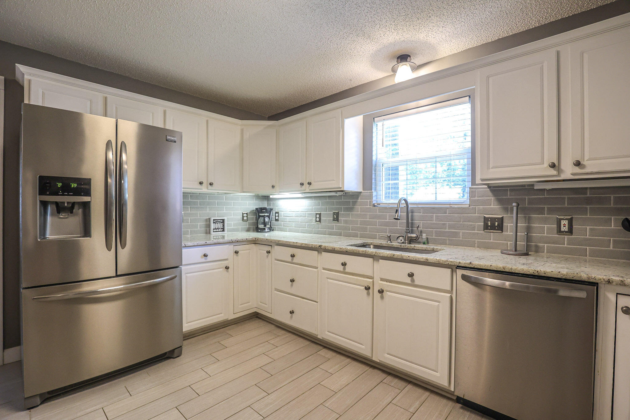 139 Sir Rogers Drive Property Photo 28