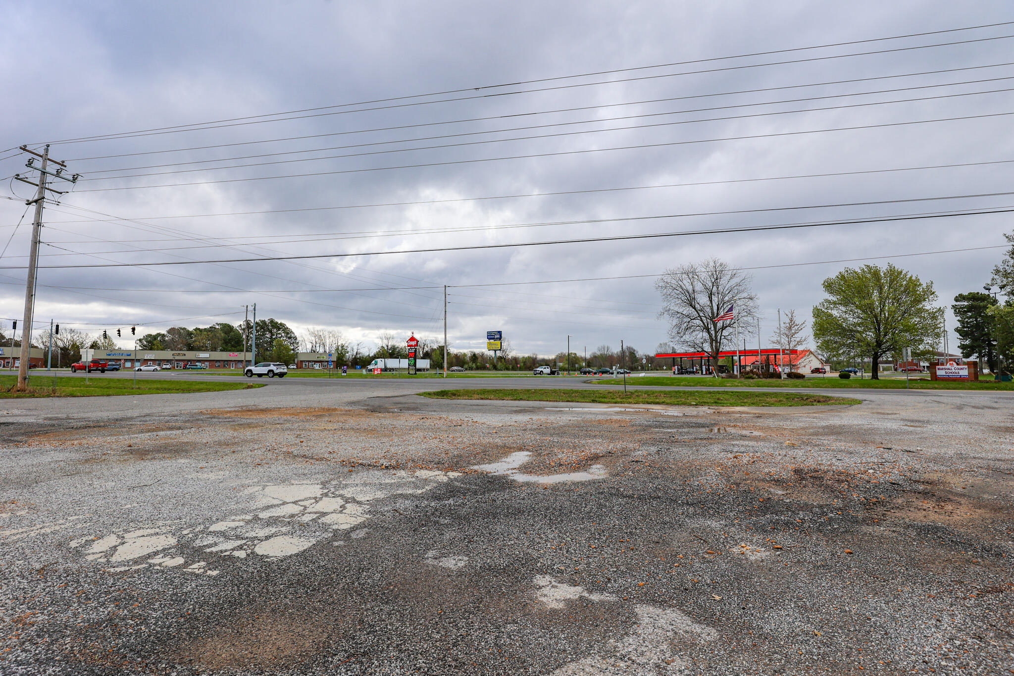 1870 Mayfield Highway Property Photo 7