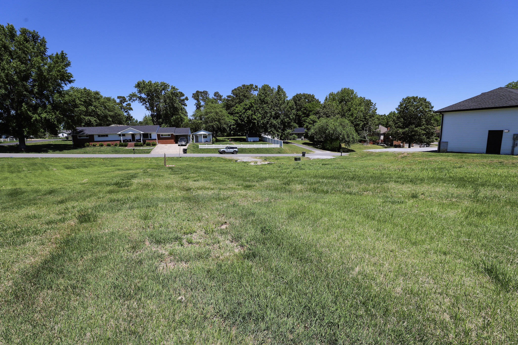 603 Lakeview Drive Property Photo 4