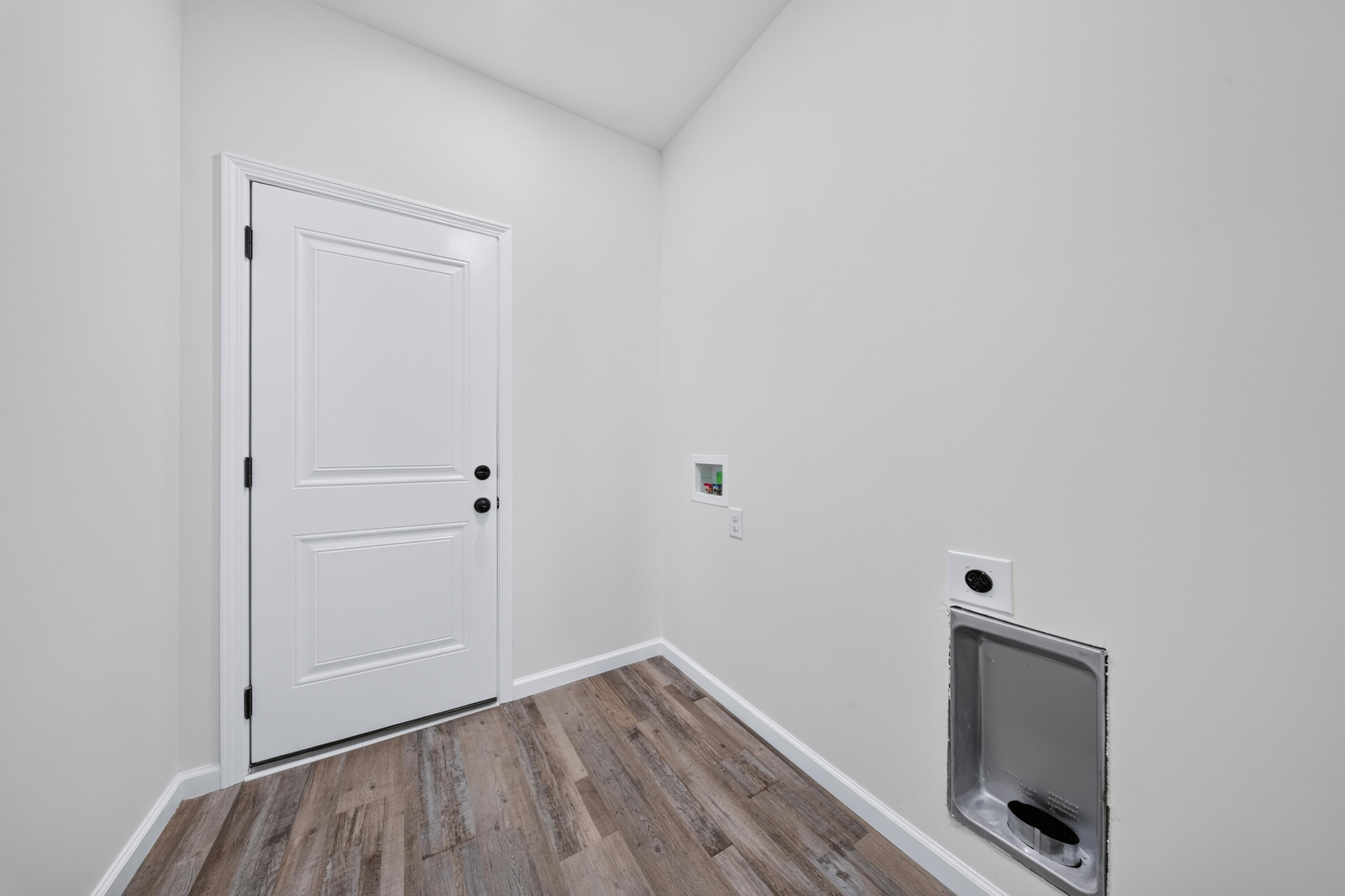 703 Lasters Avenue Property Photo 37