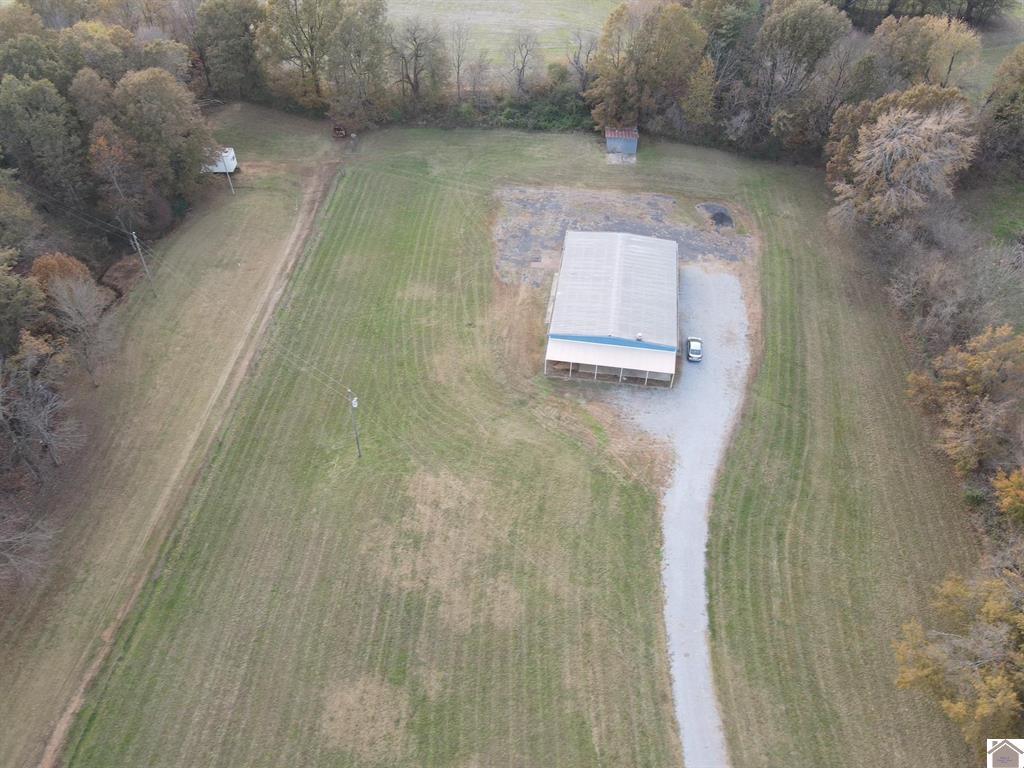 2525 Jimtown Road Property Photo 13