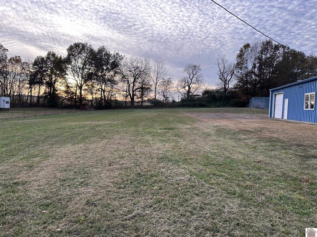 2525 Jimtown Road Property Photo 19