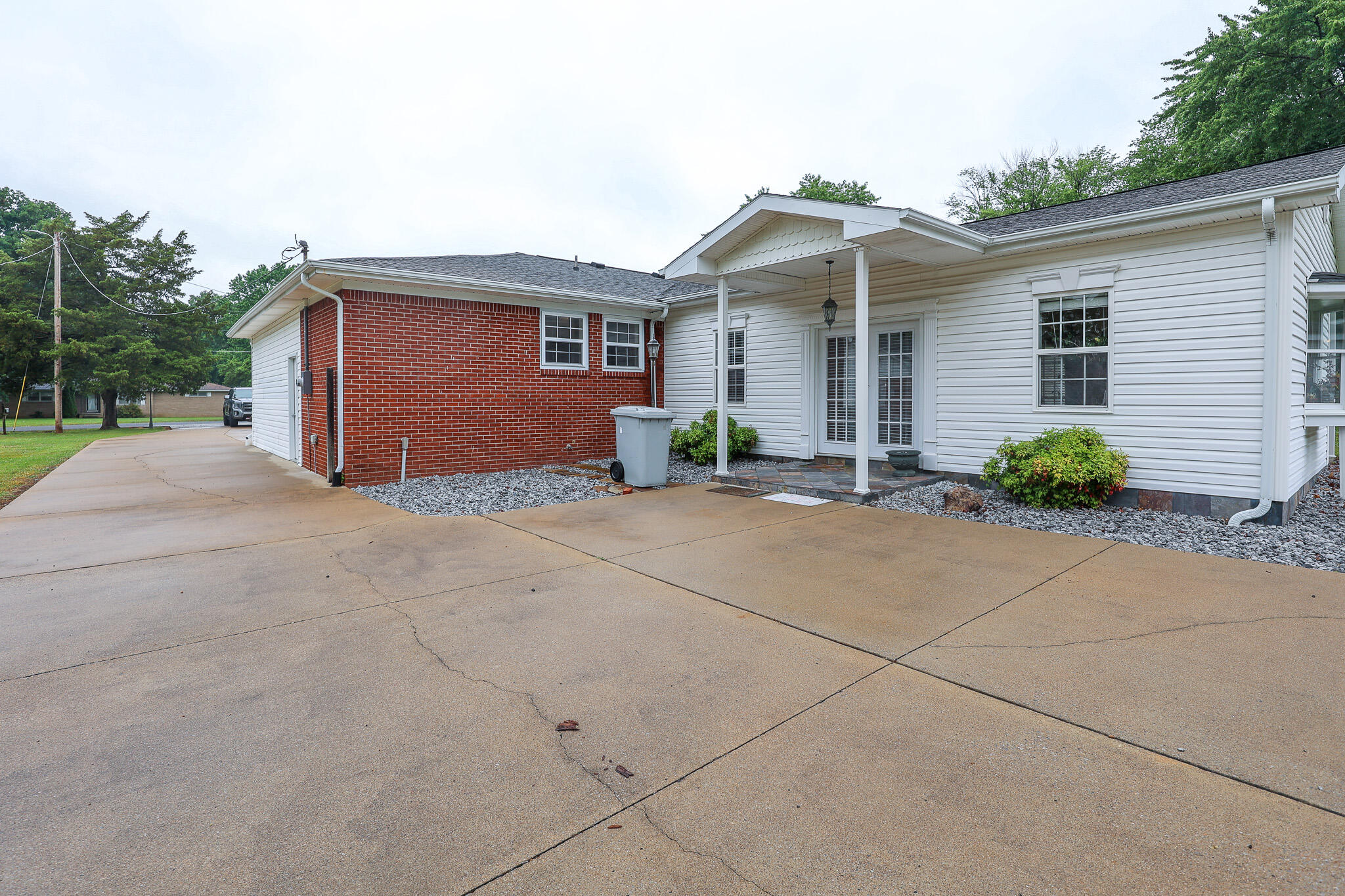 245 Babbland Drive Property Photo 6