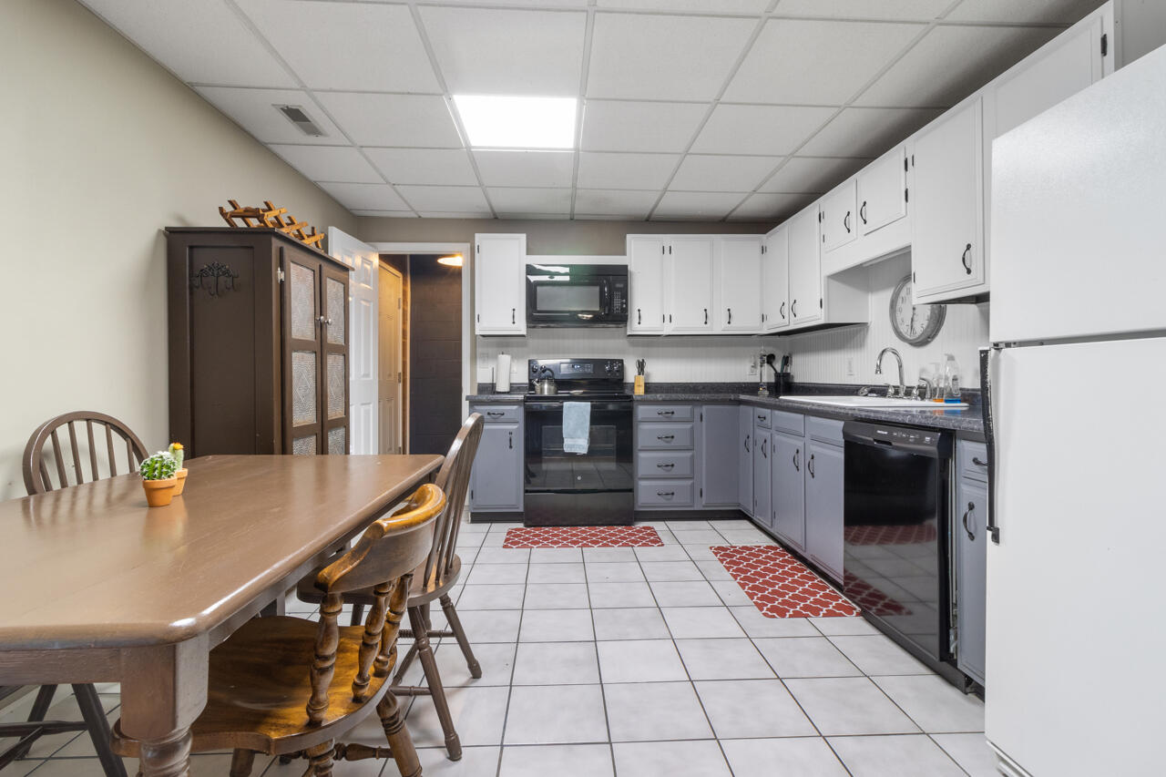 331 Pollard Circle Property Photo 20