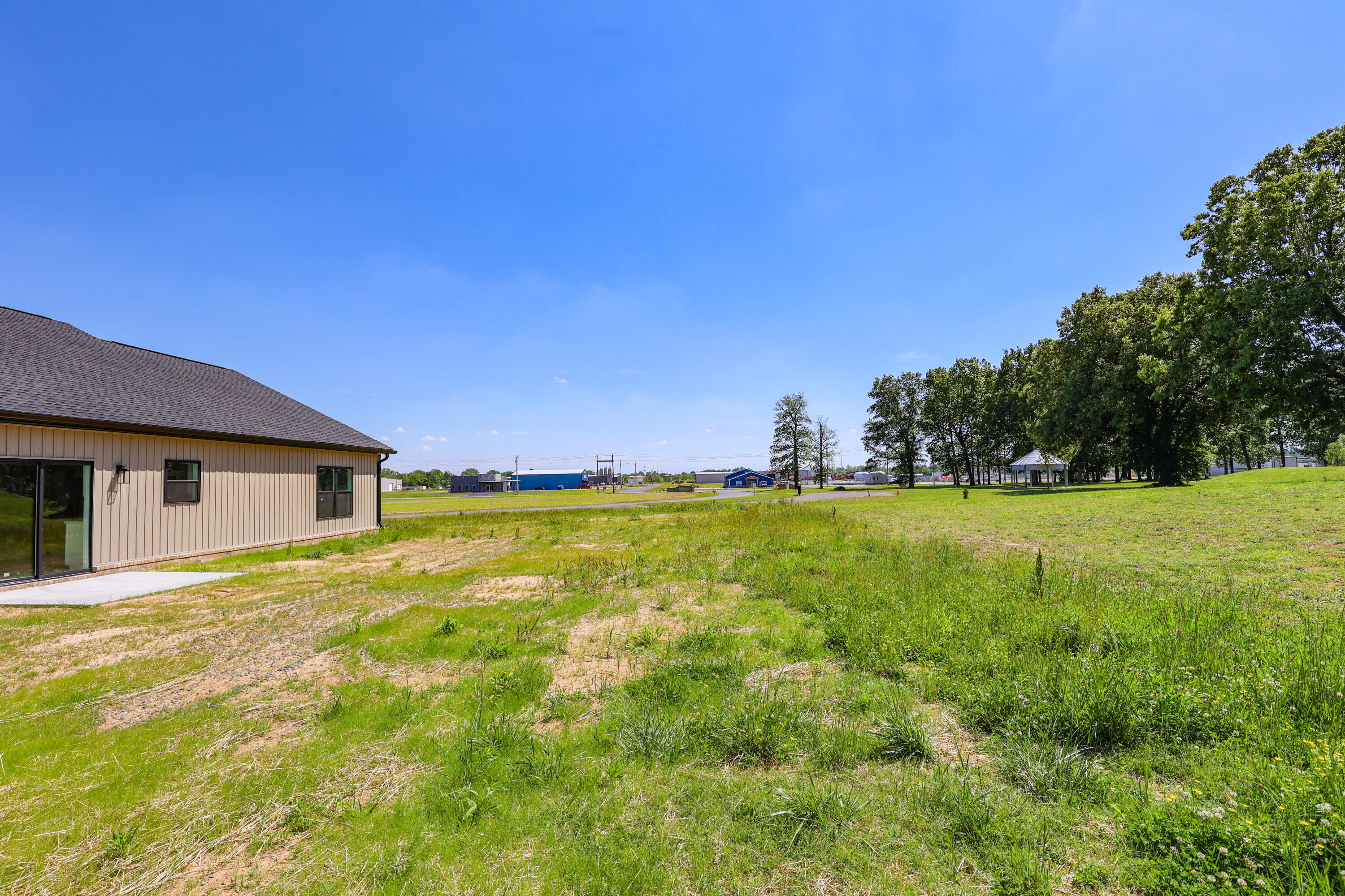 111 Ayly Estates Drive Property Photo 10