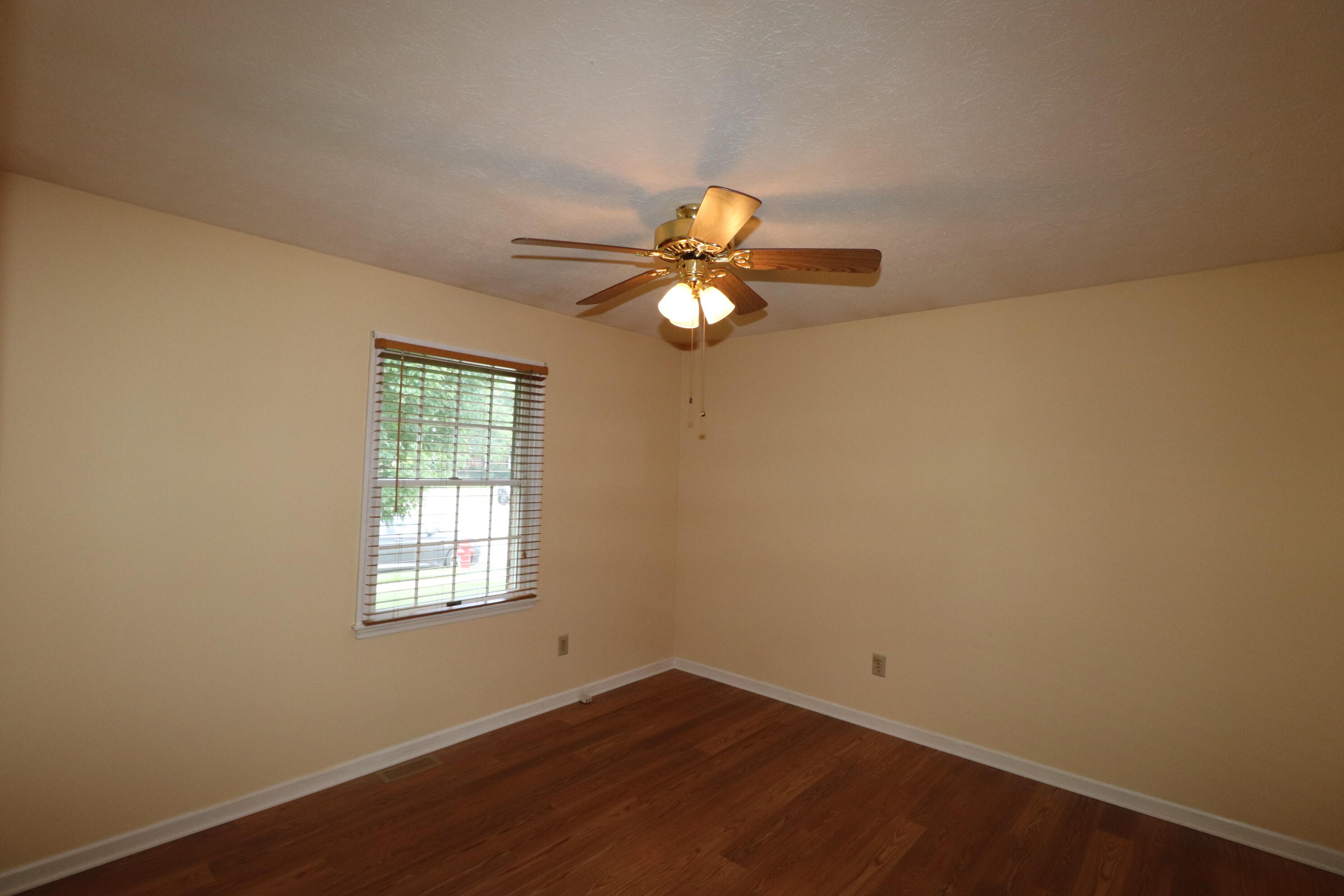 200 Corman Drive Property Photo 13