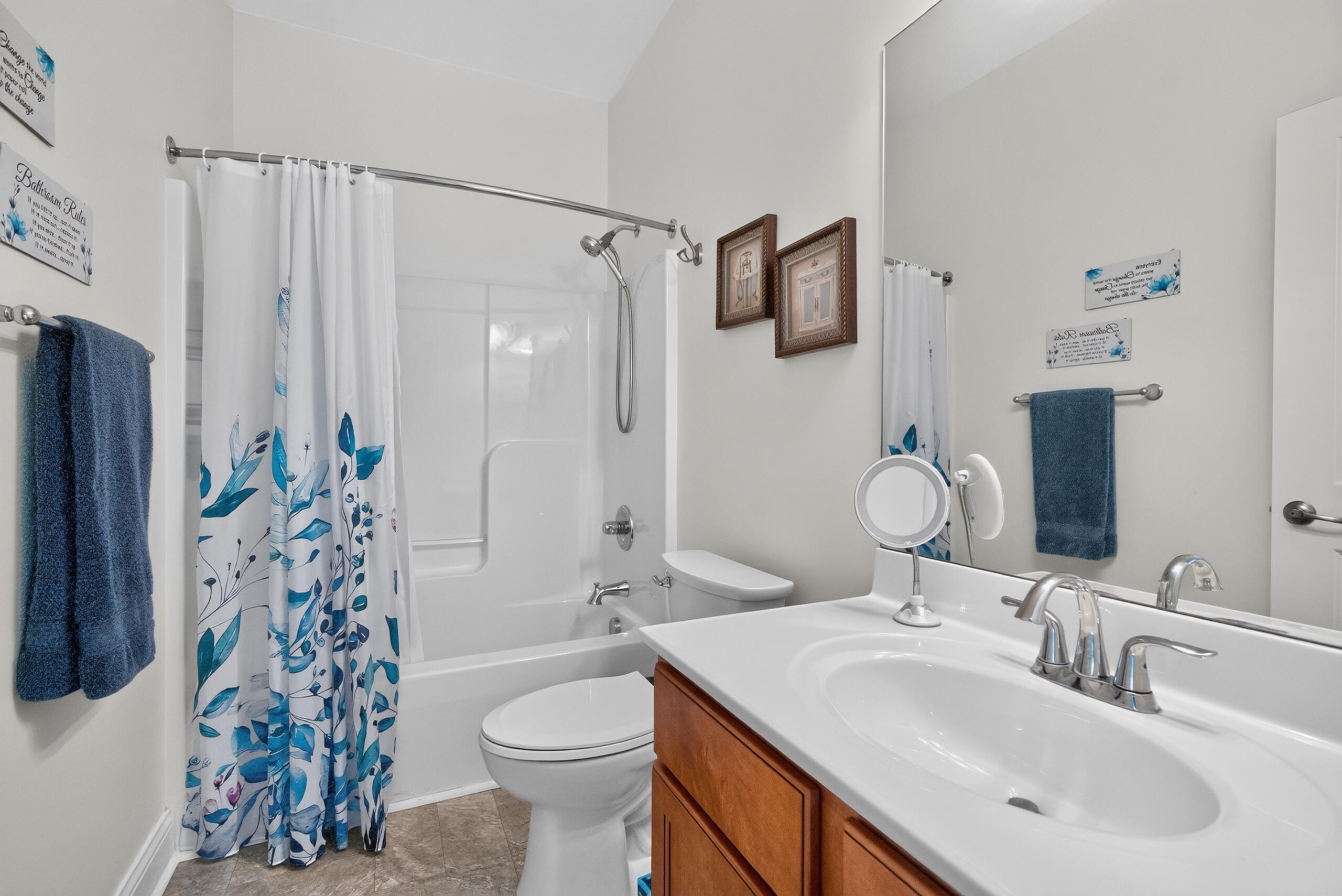 140 Westwoods Drive Property Photo 21