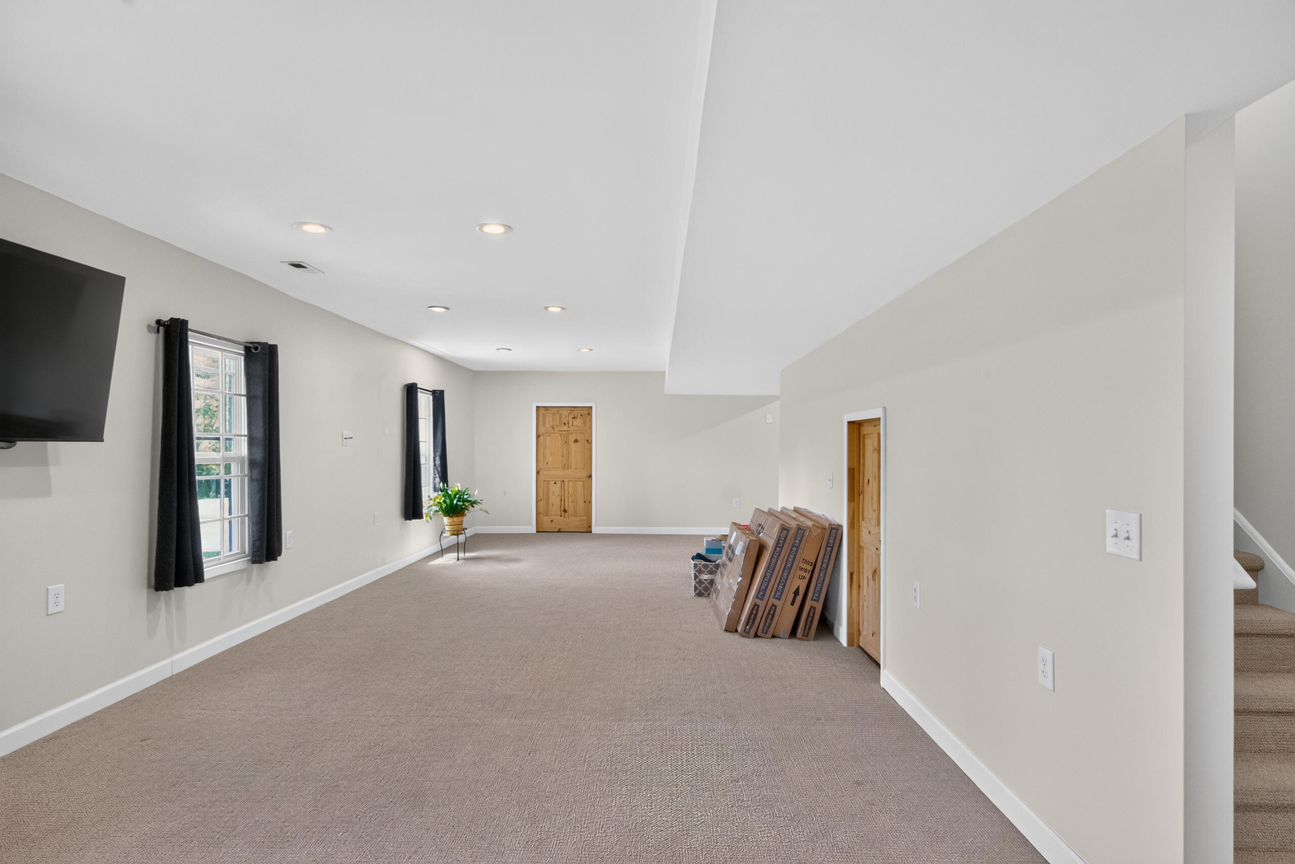 140 Westwoods Drive Property Photo 26