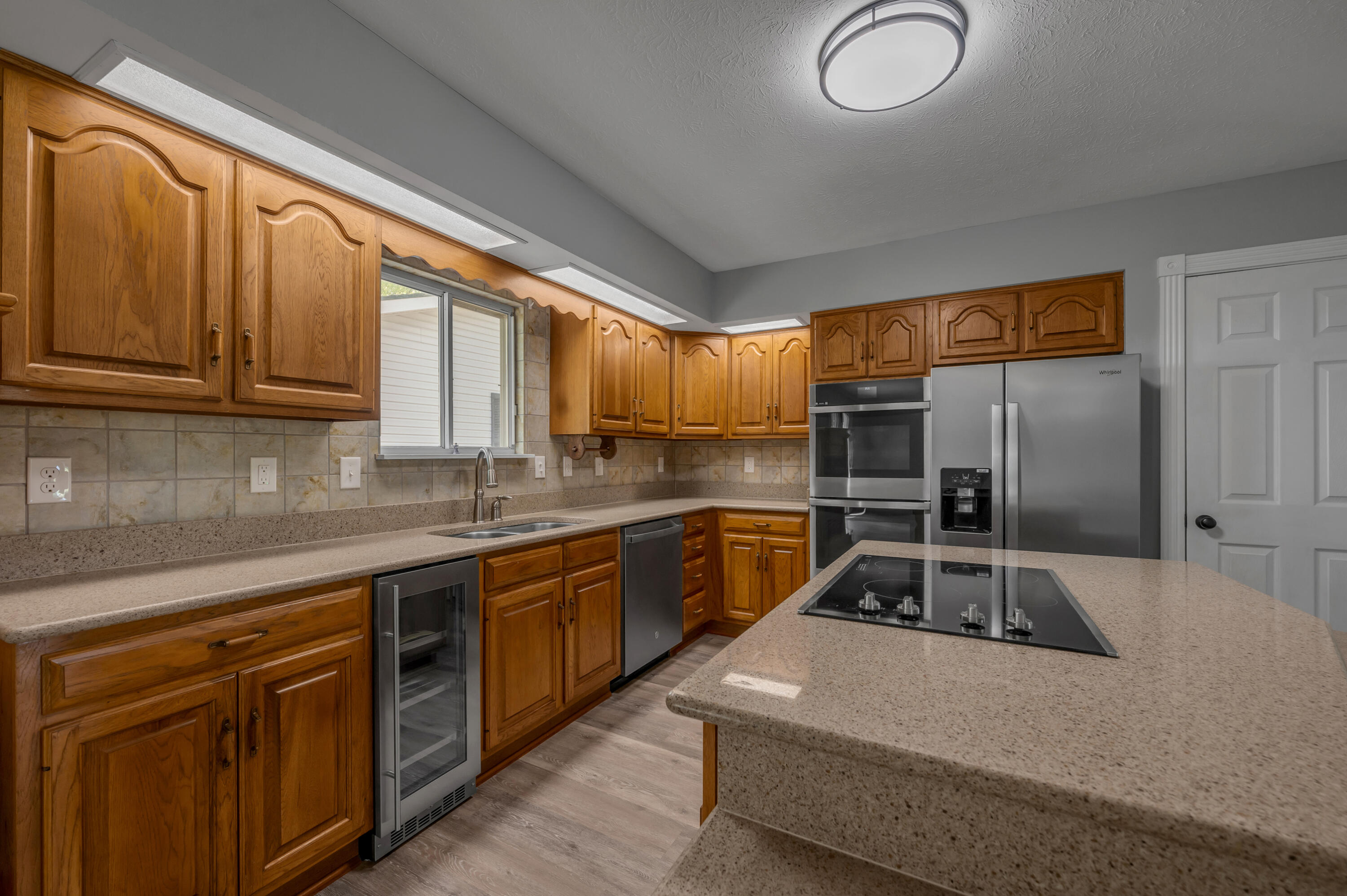 6356 Van Meter Road Property Photo 13