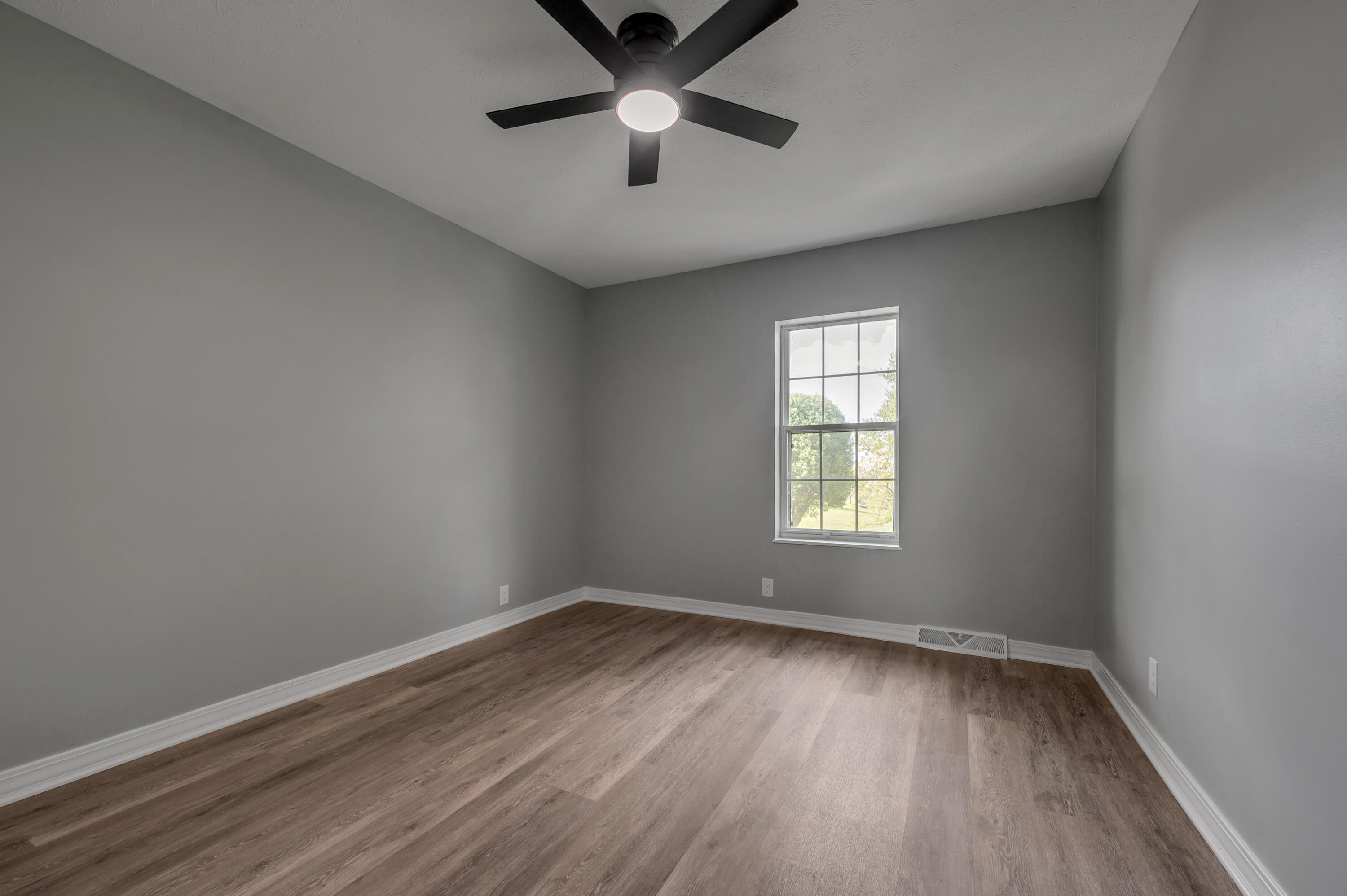 6356 Van Meter Road Property Photo 24