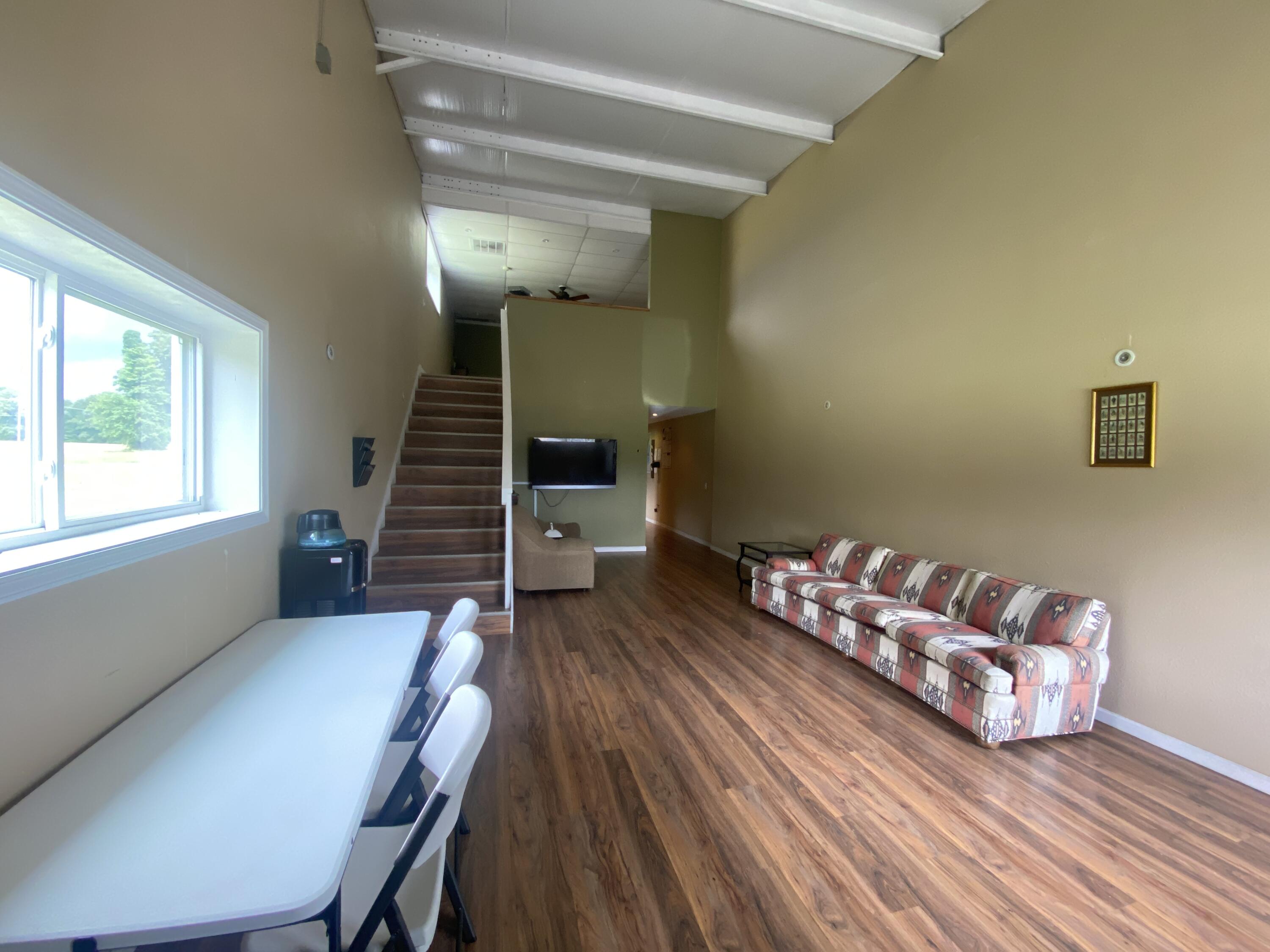 40 Neale Trail Property Photo 16