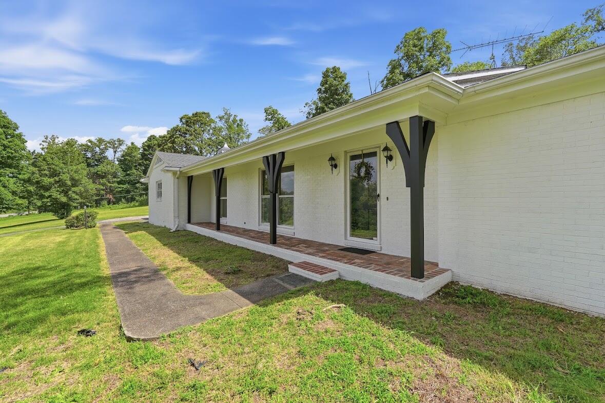 1588 U.s. 641 Property Photo 6