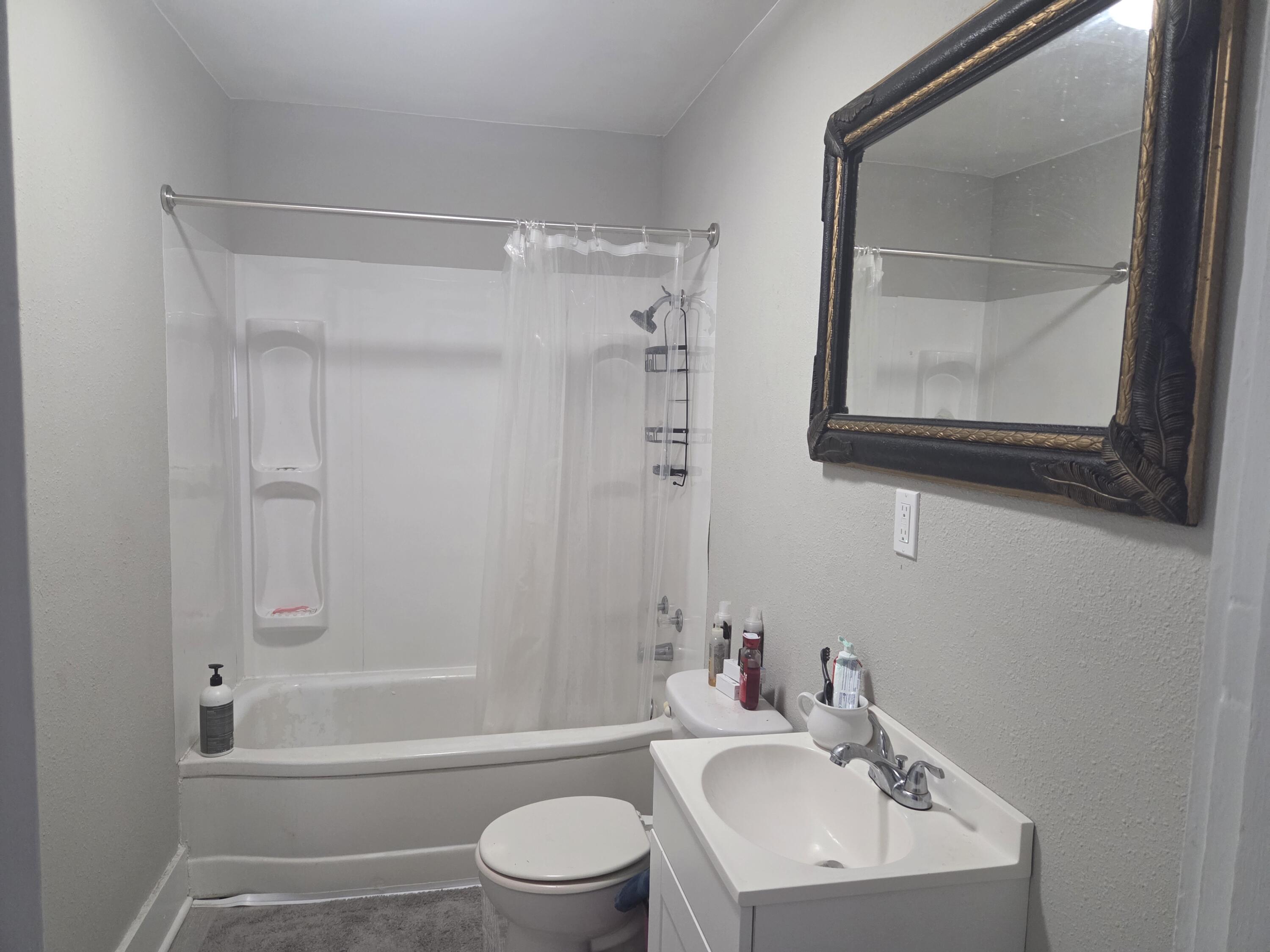 1303 Phelps Avenue Property Photo 9
