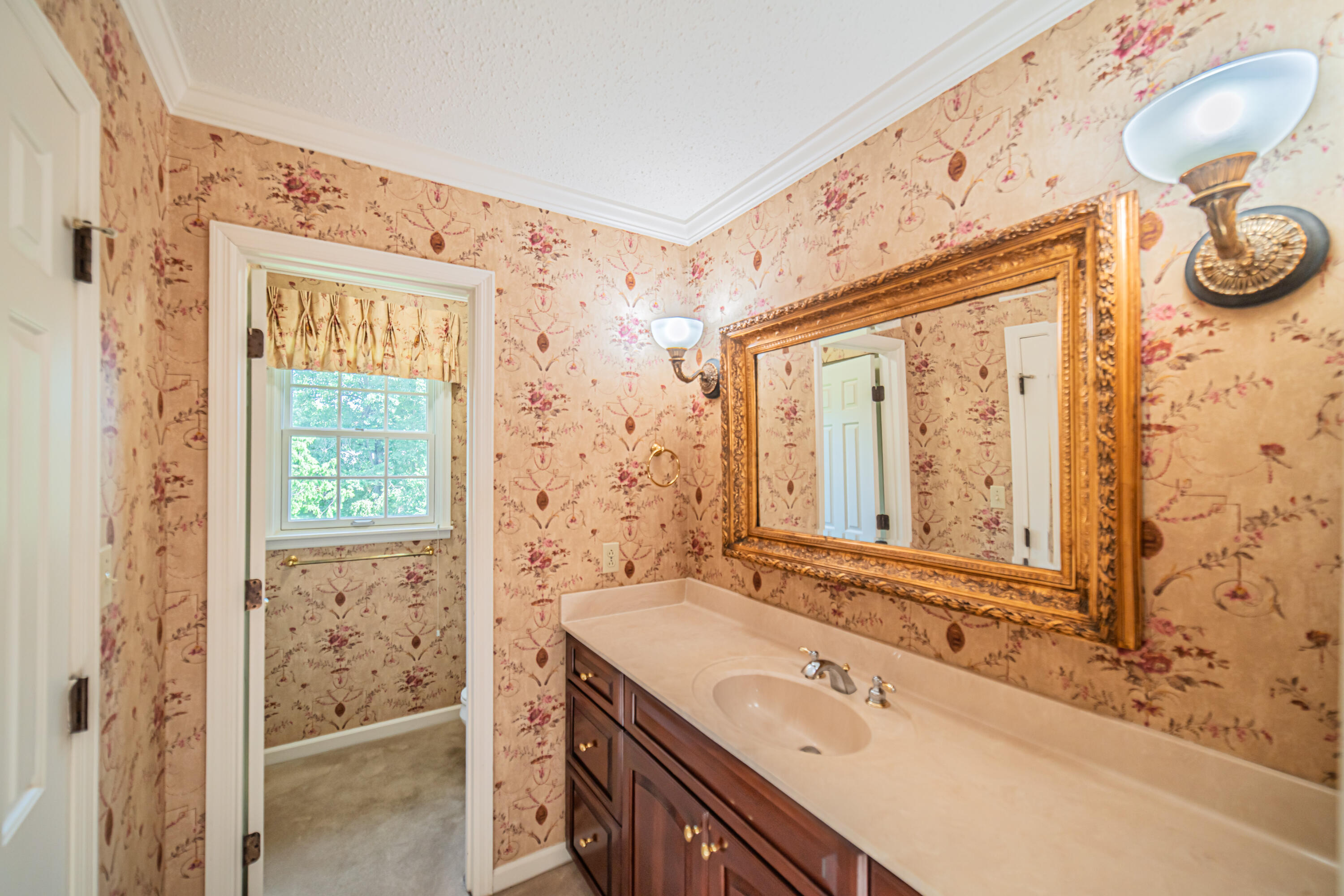 323 Meadowaire Drive Property Photo 34