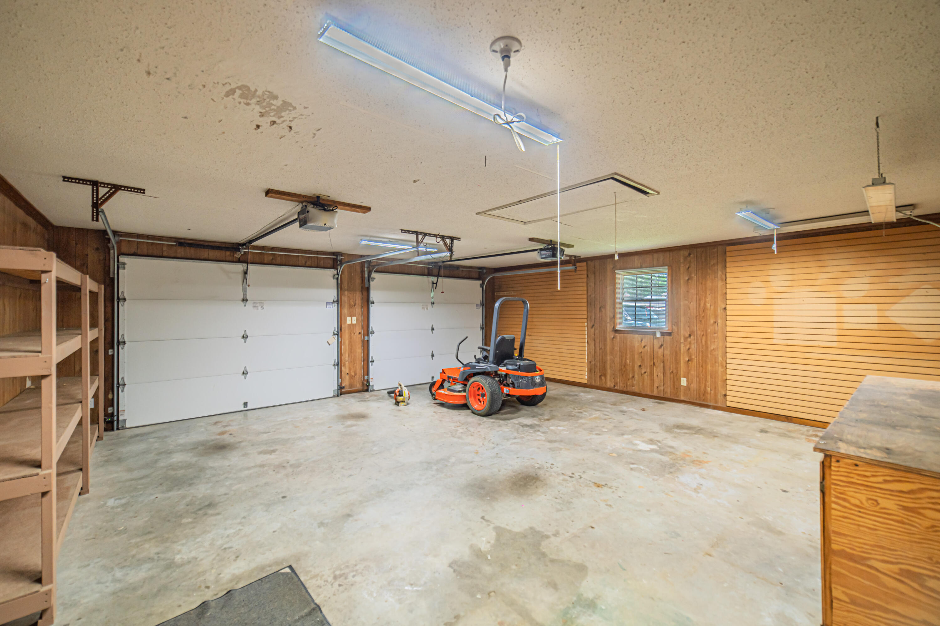 323 Meadowaire Drive Property Photo 44
