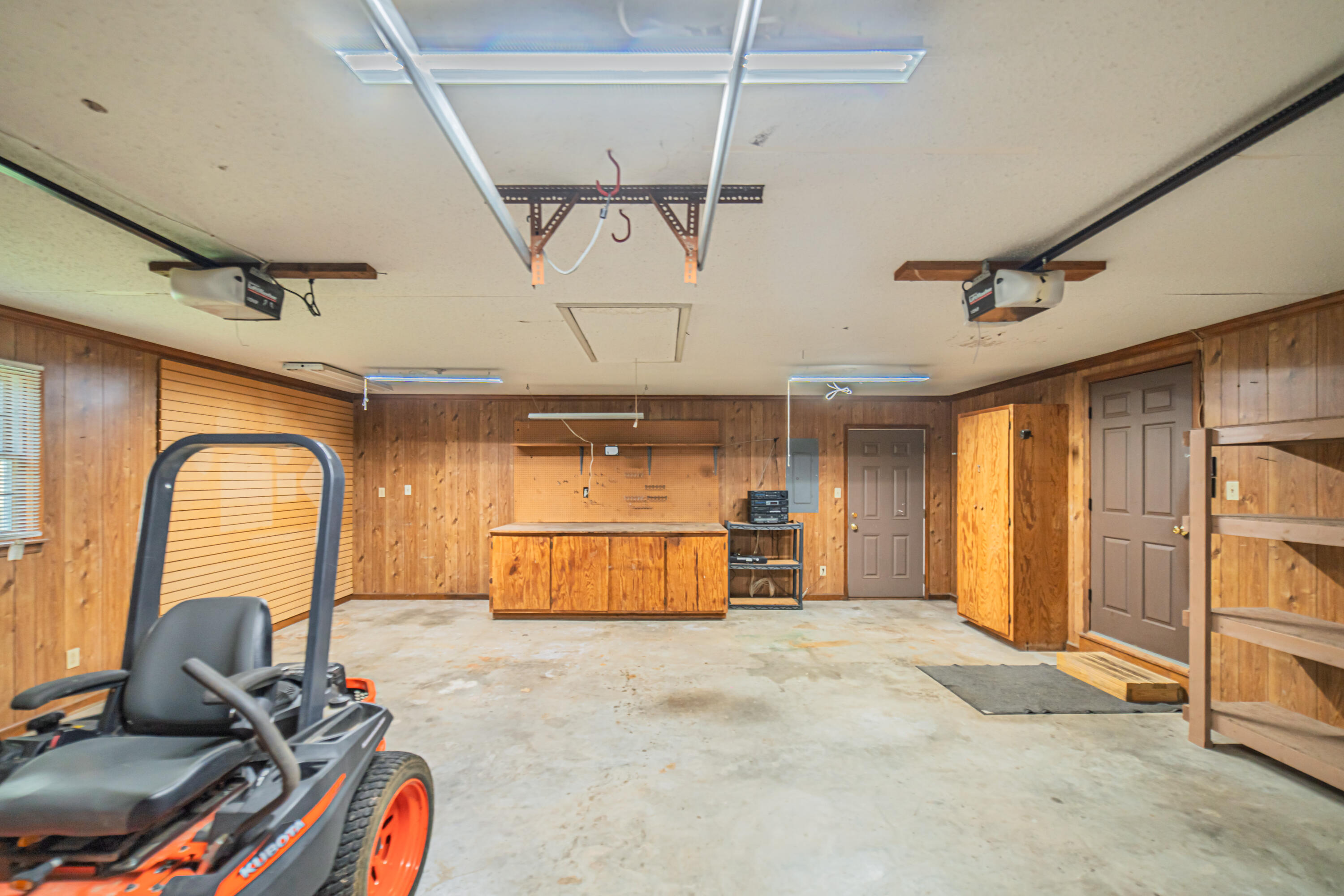 323 Meadowaire Drive Property Photo 45