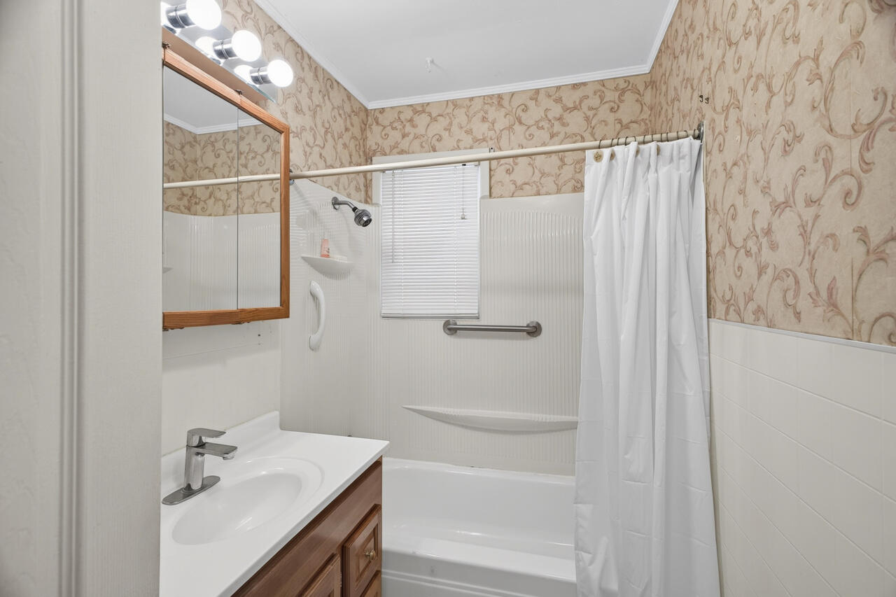 135 Southern Heights Property Photo 29