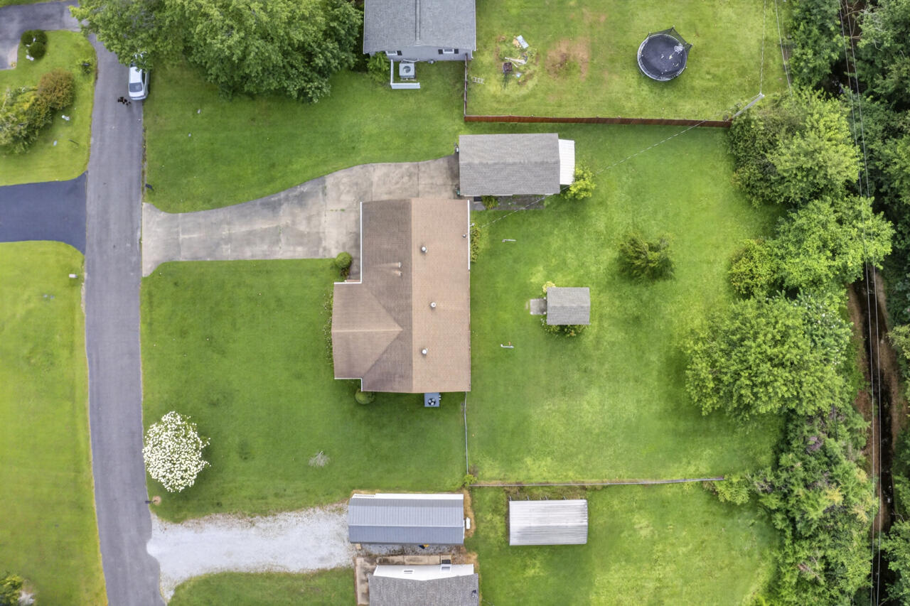 135 Southern Heights Property Photo 43