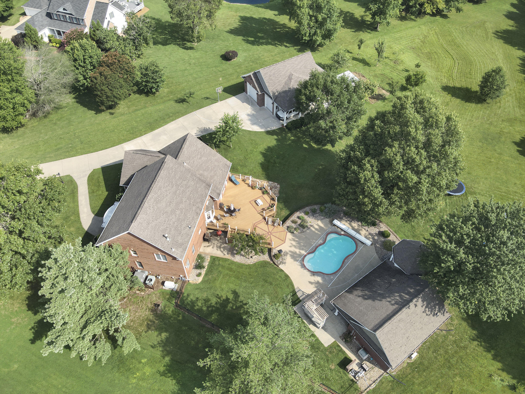 320 Braddie Cove Property Photo 96