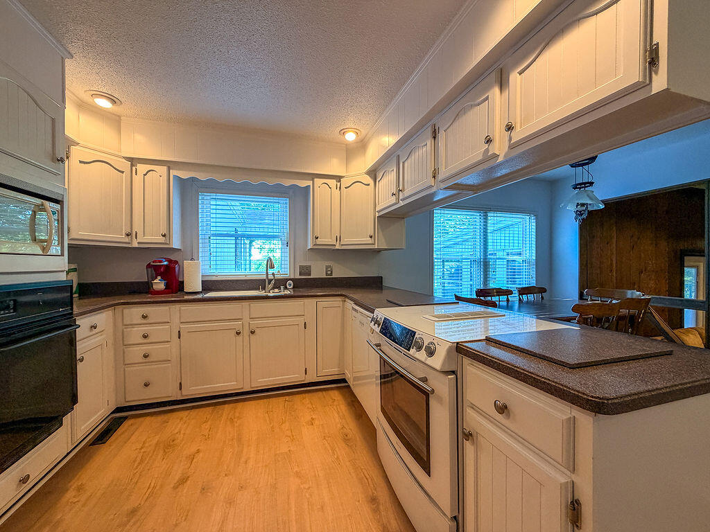 3655 Kentucky 303 Property Photo 12