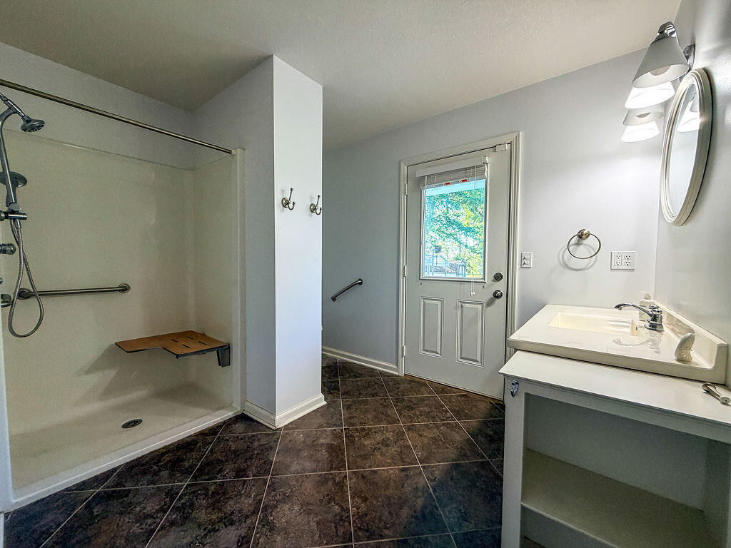3655 Kentucky 303 Property Photo 17