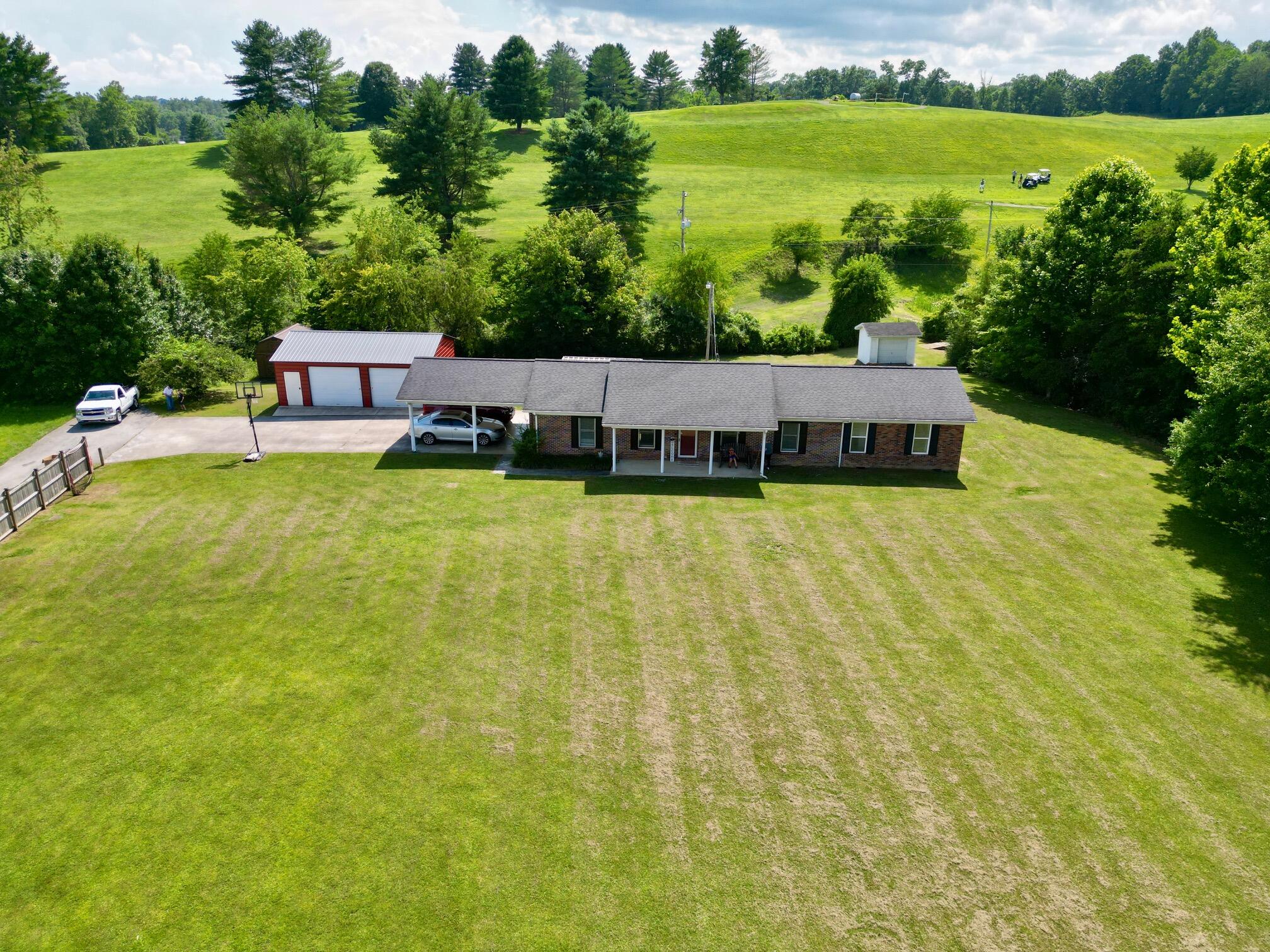 260 Putter Lane Property Photo 1